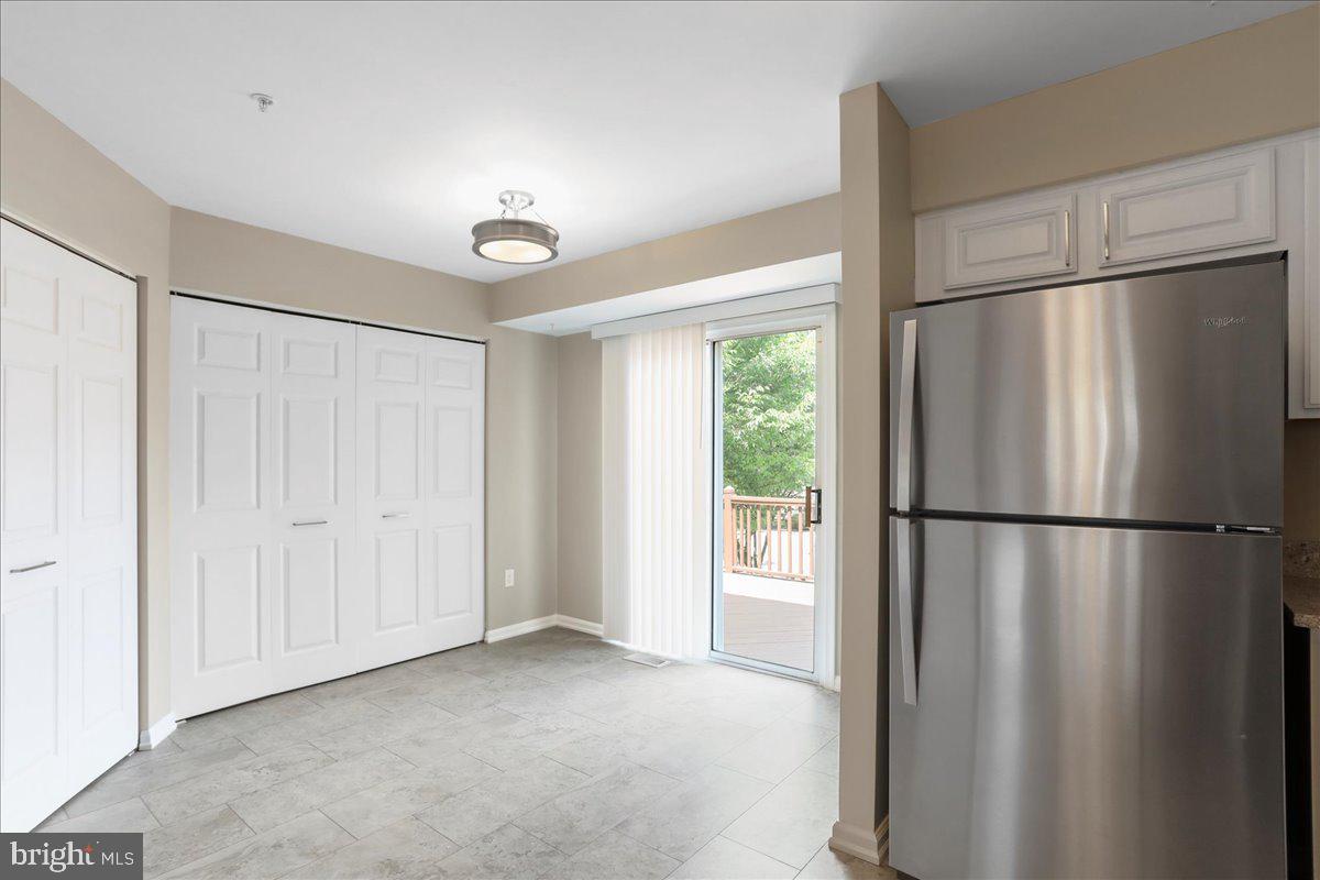 RUSSETT - Residential