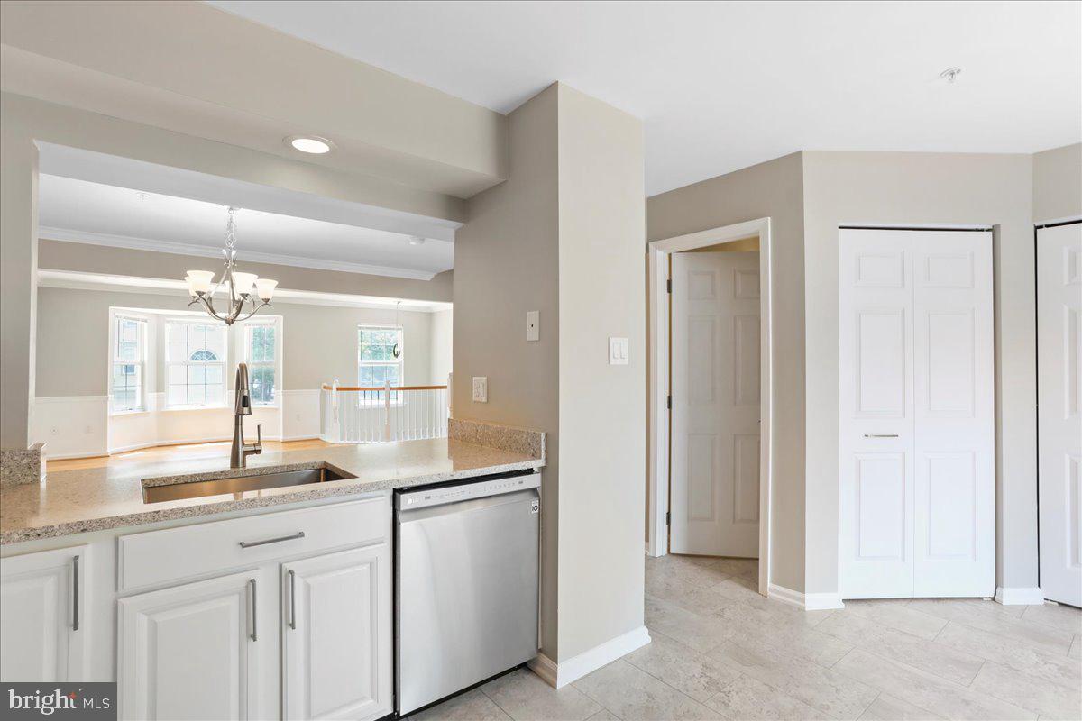 RUSSETT - Residential