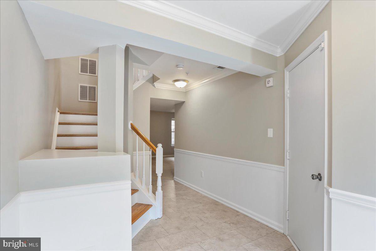 RUSSETT - Residential