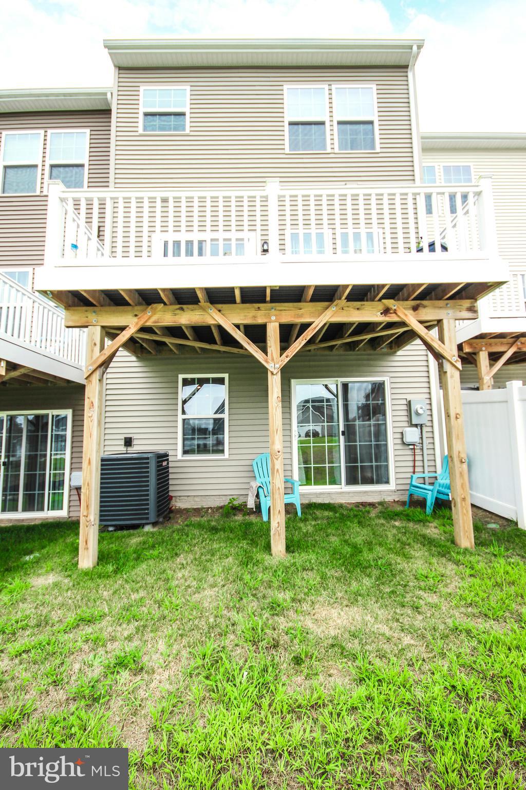 COURTHOUSE COMMONS - Residential