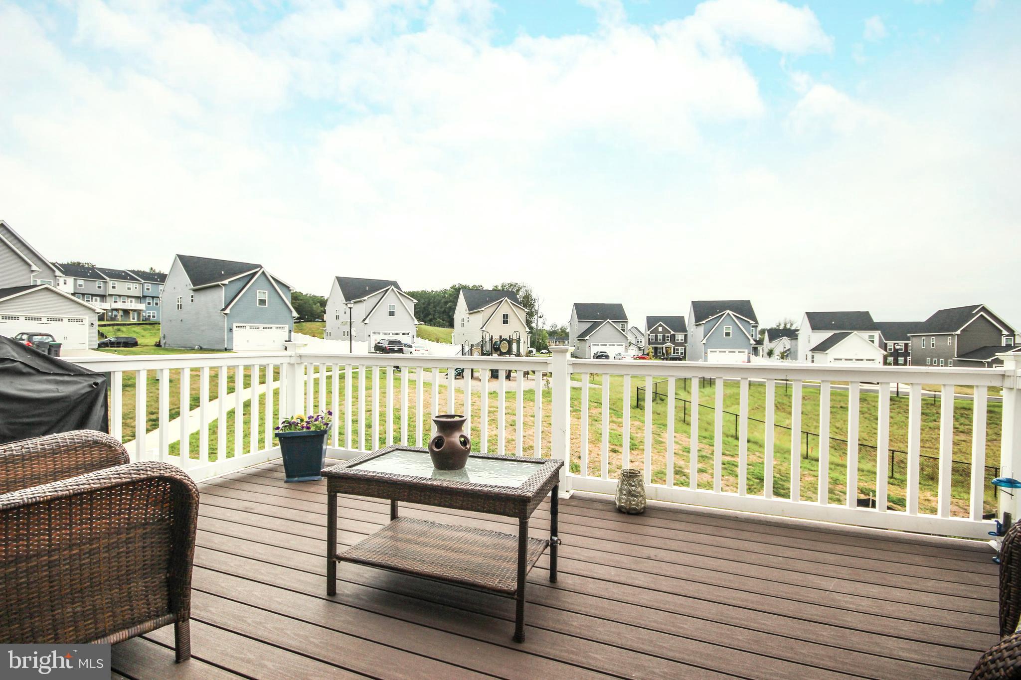 COURTHOUSE COMMONS - Residential