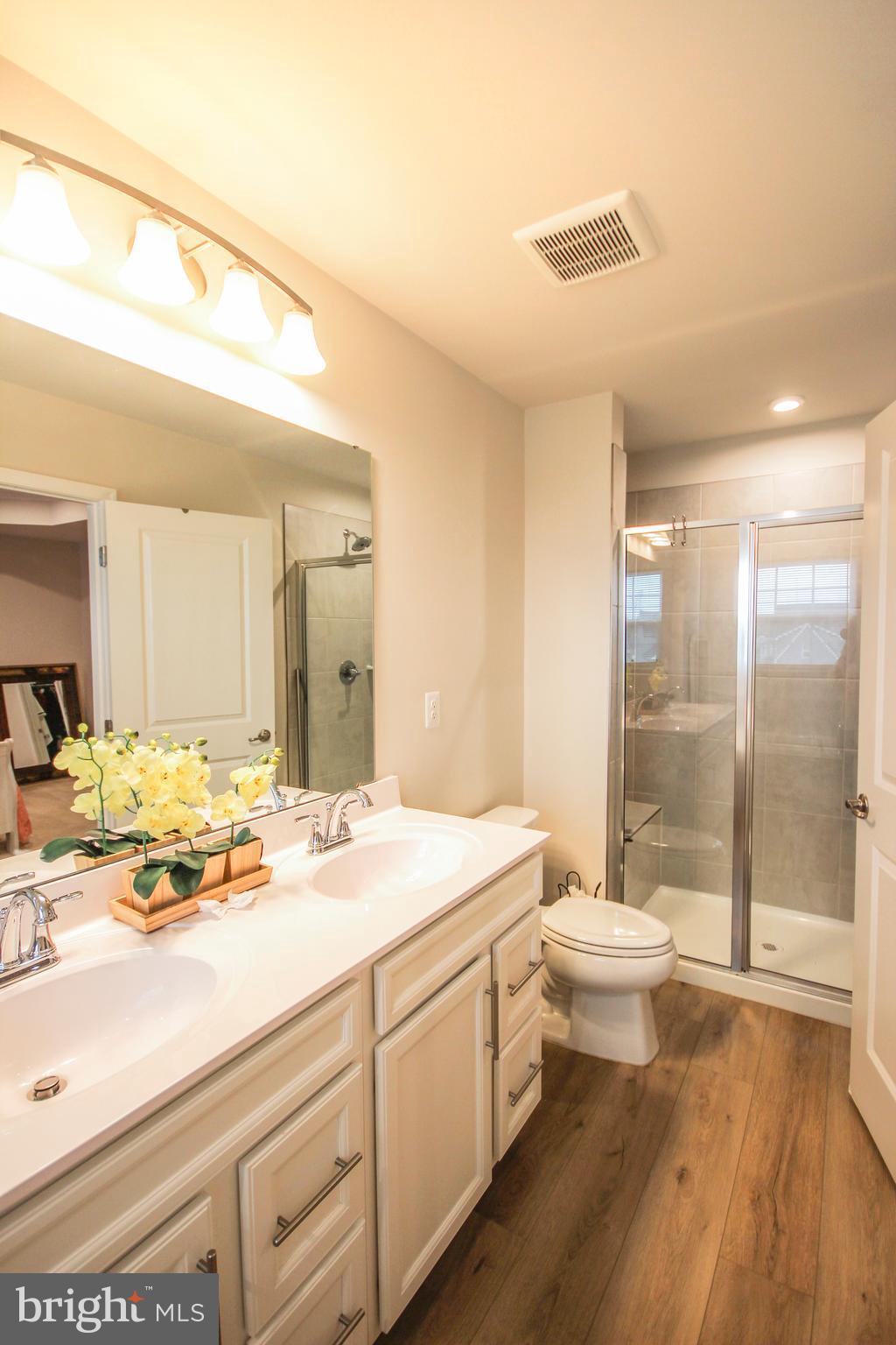 COURTHOUSE COMMONS - Residential