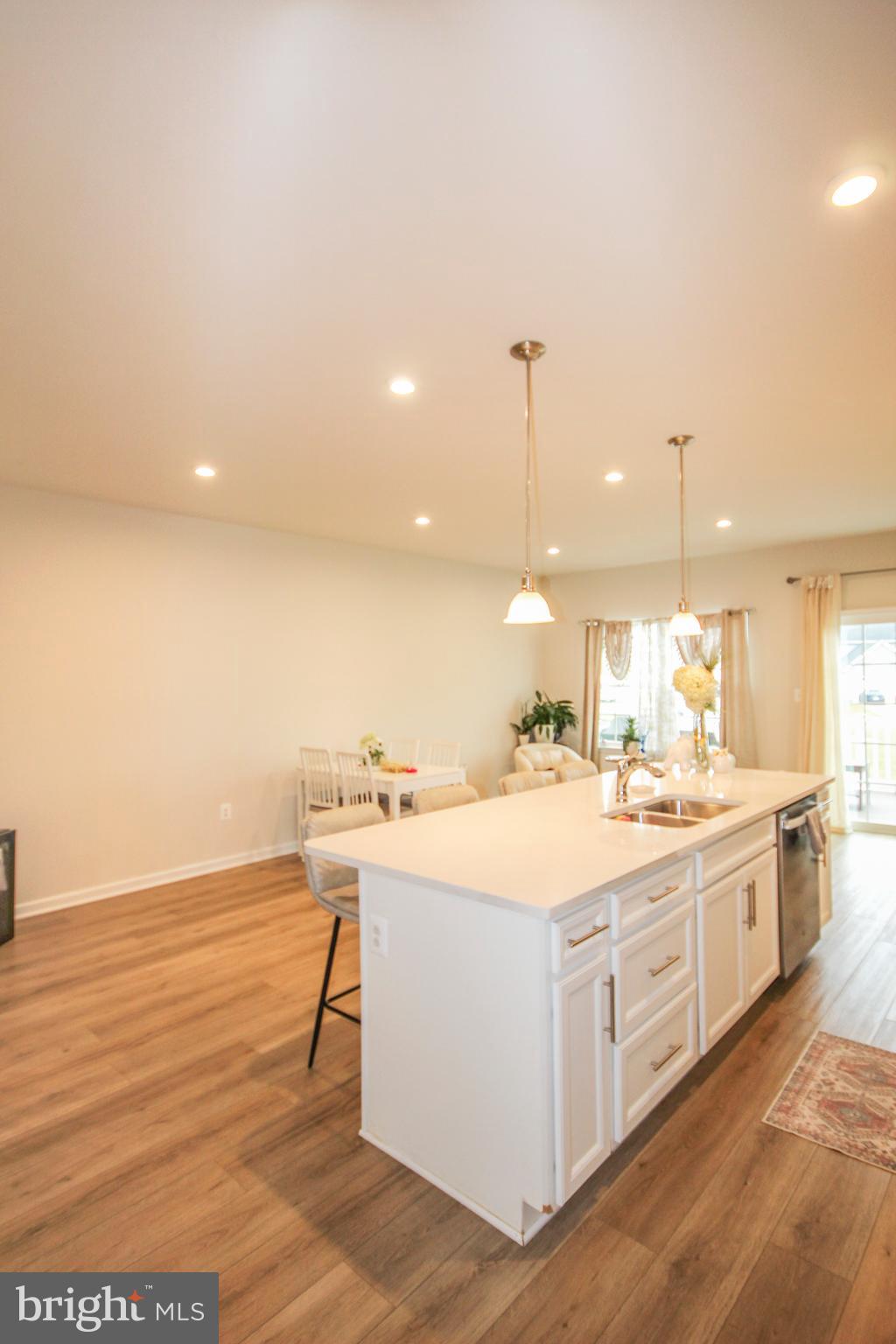 COURTHOUSE COMMONS - Residential