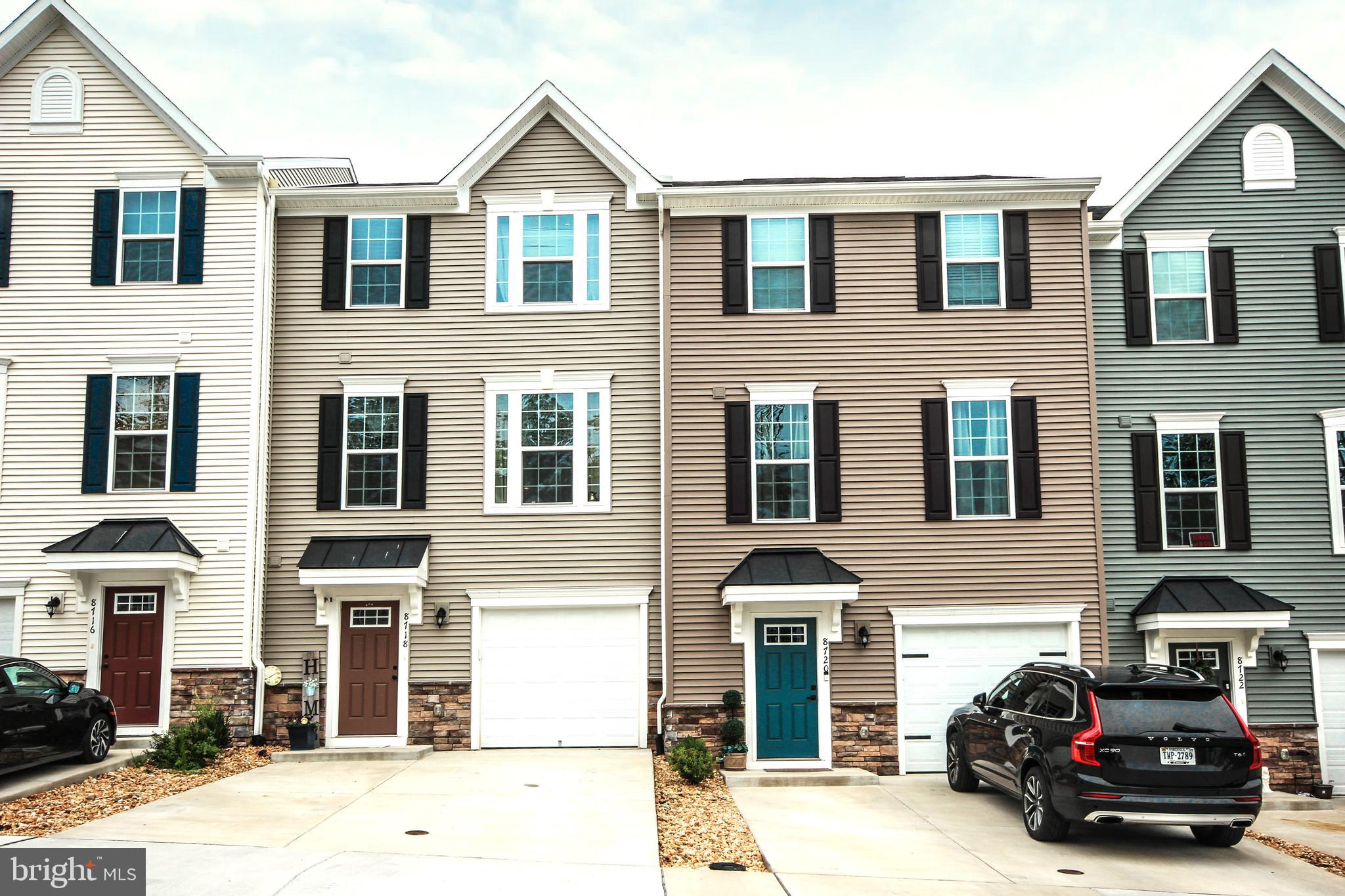 COURTHOUSE COMMONS - Residential