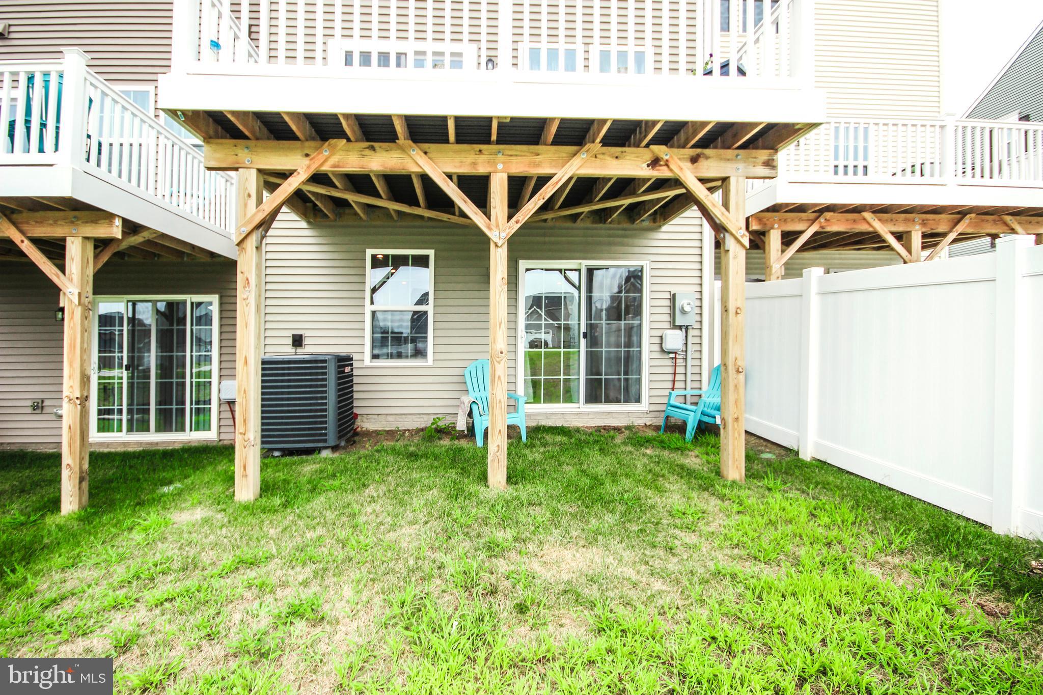 COURTHOUSE COMMONS - Residential