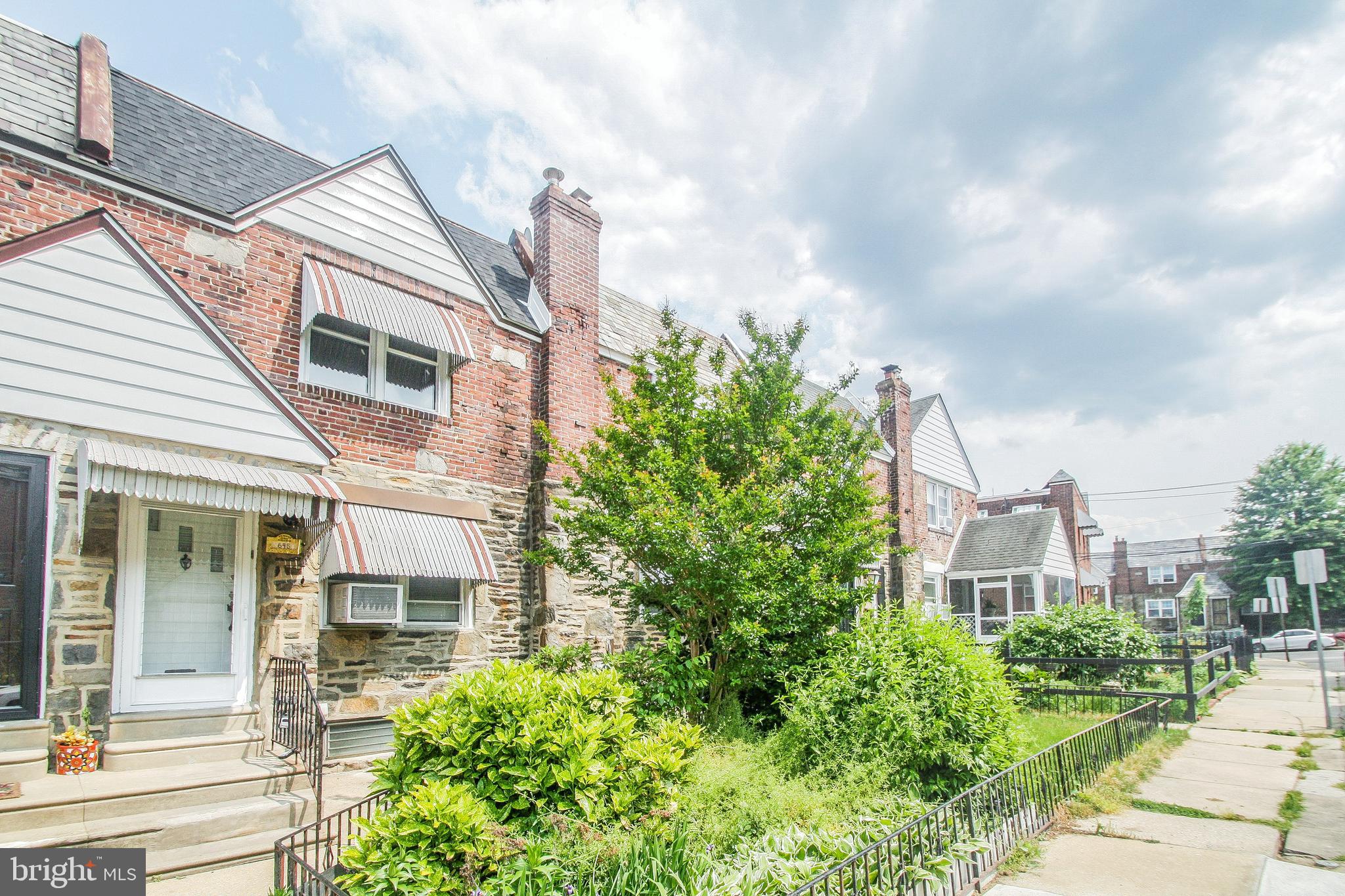 WALNUT HILL - Residential Lease