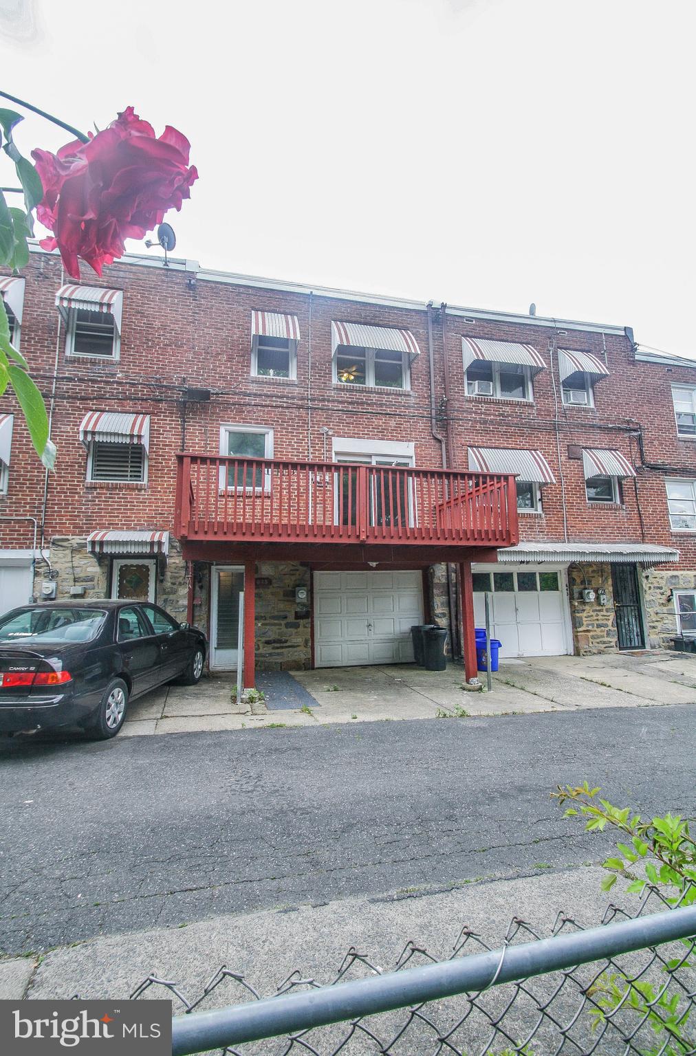 WALNUT HILL - Residential Lease