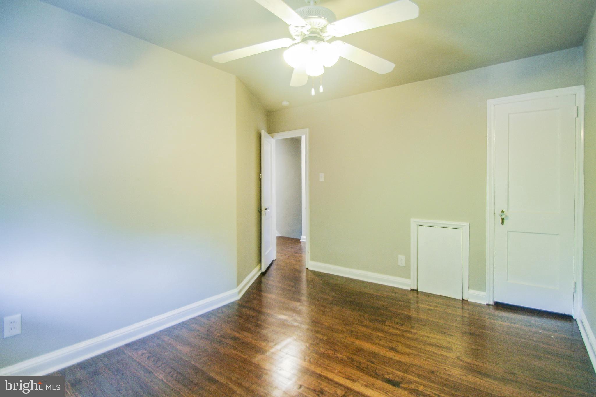 WALNUT HILL - Residential Lease