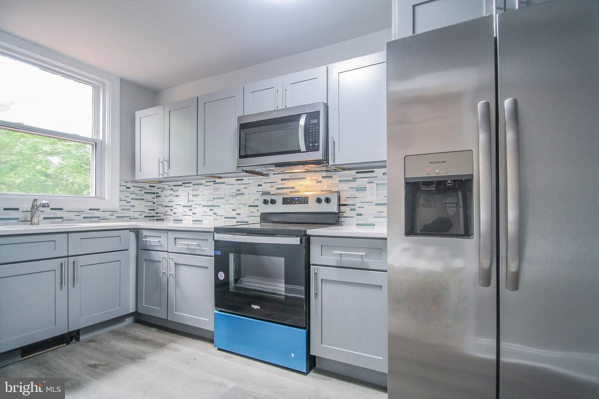 WALNUT HILL - Residential Lease