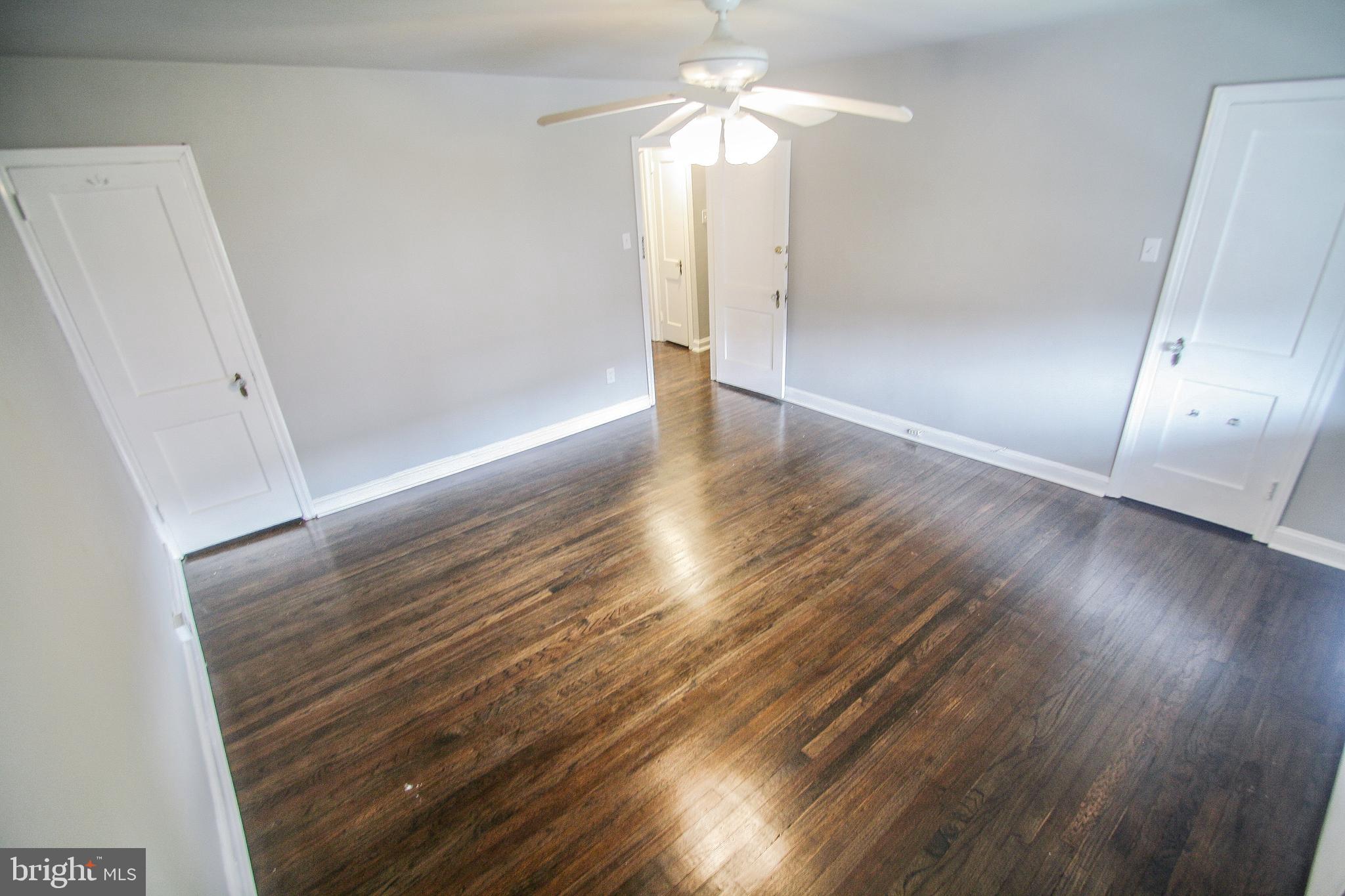 WALNUT HILL - Residential Lease