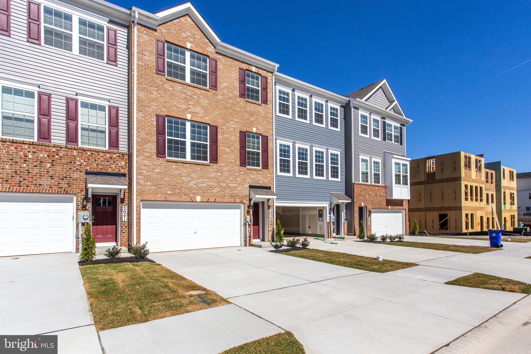 WESTVIEW SOUTH - Residential Lease