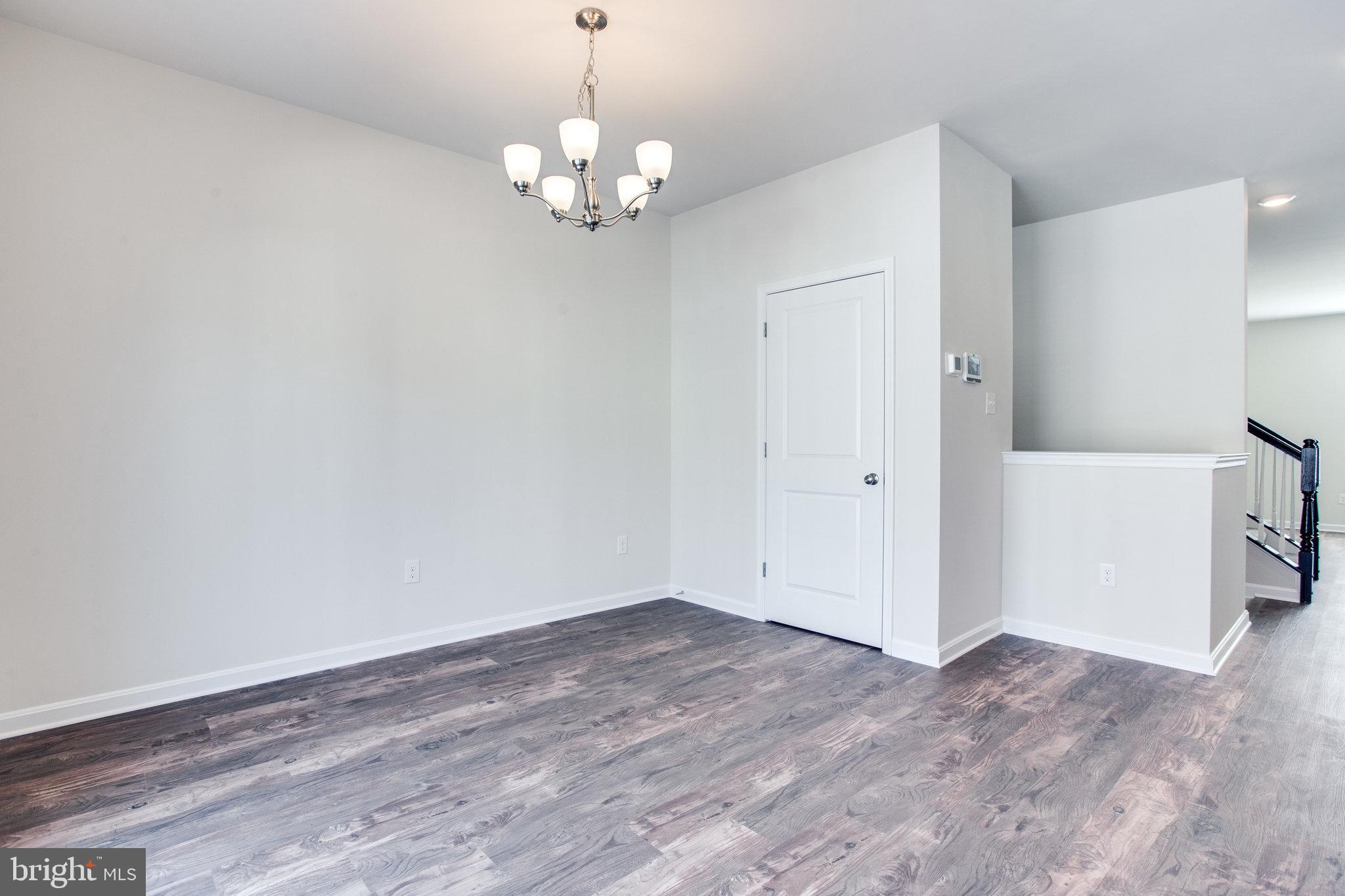 WESTVIEW SOUTH - Residential Lease