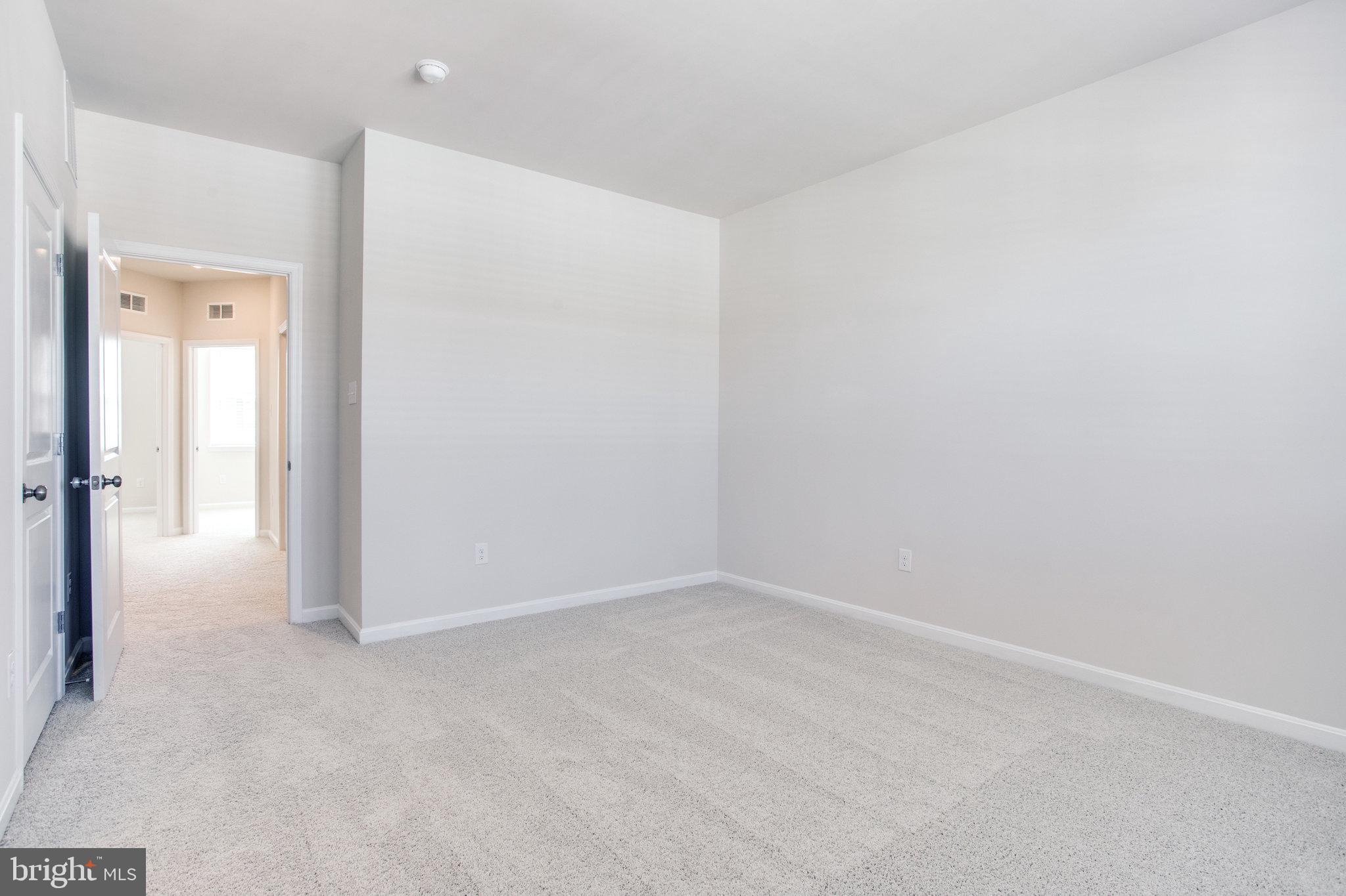 WESTVIEW SOUTH - Residential Lease