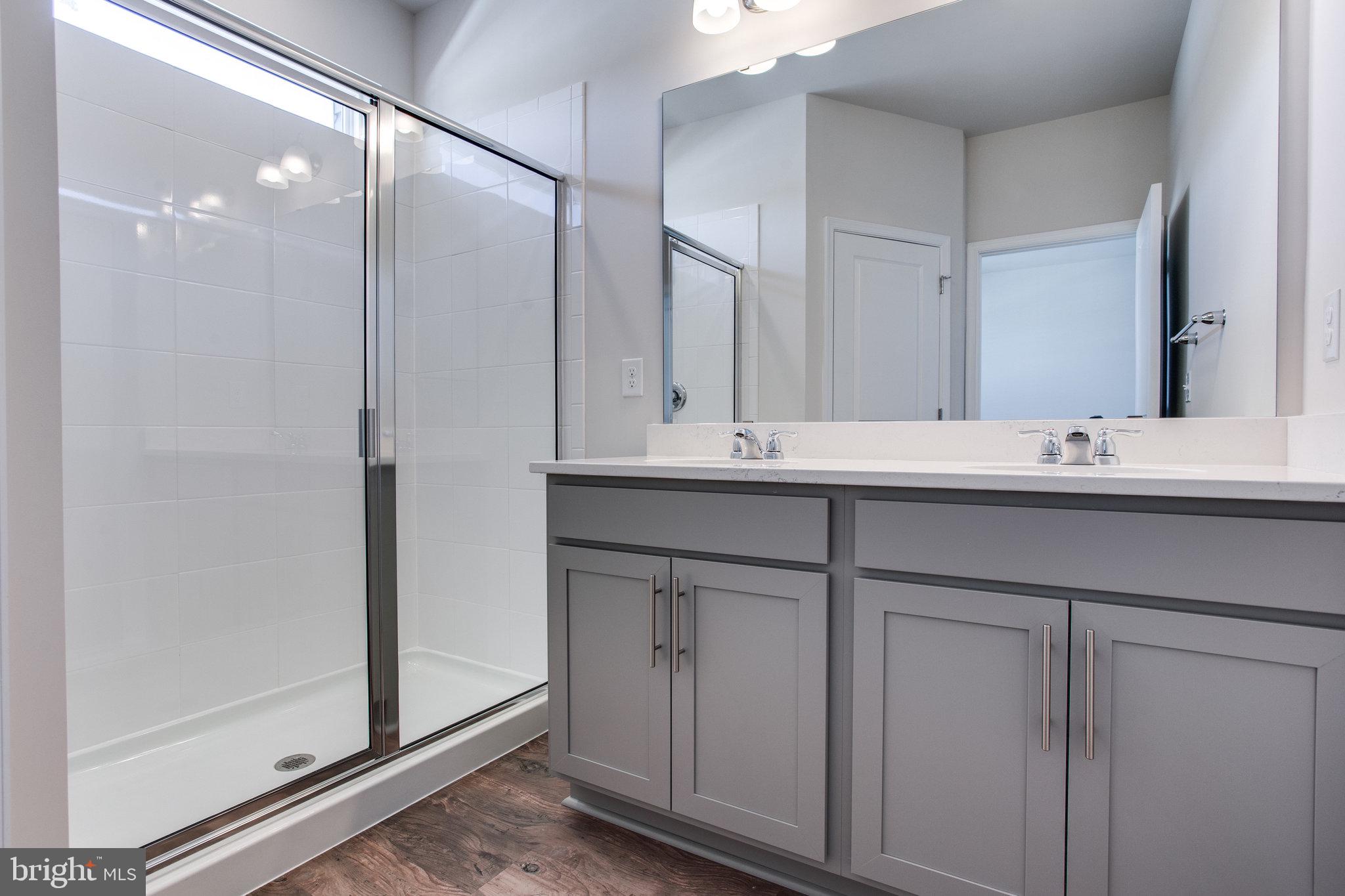 WESTVIEW SOUTH - Residential Lease