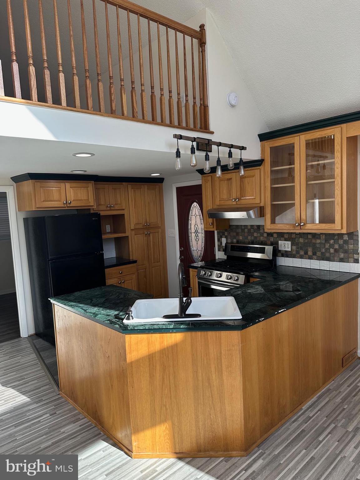 GLENWOOD FOREST - Residential