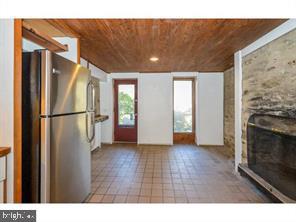 GLADWYNE - Residential Lease