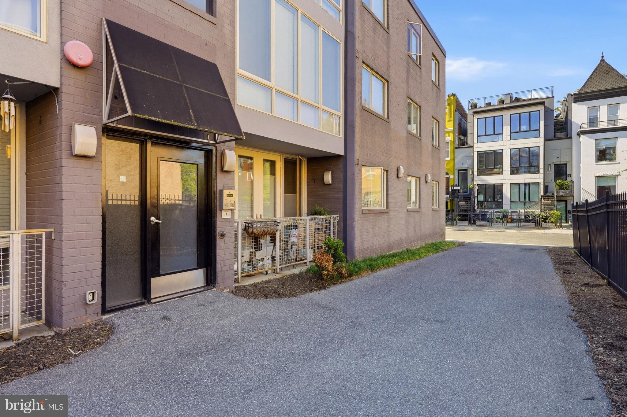 1423 NEWTON STREET NW 104