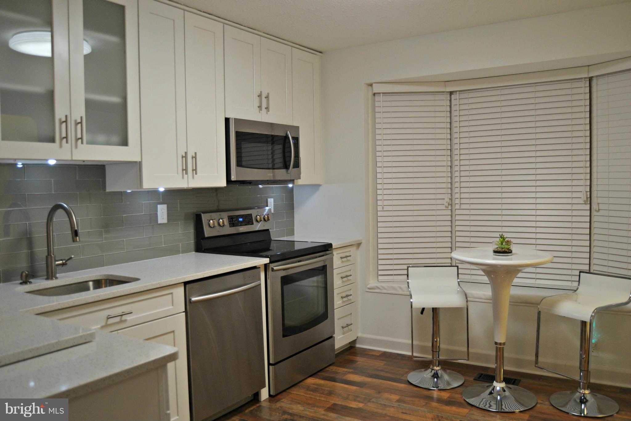 FOXBOROUGH FARMS - Residential