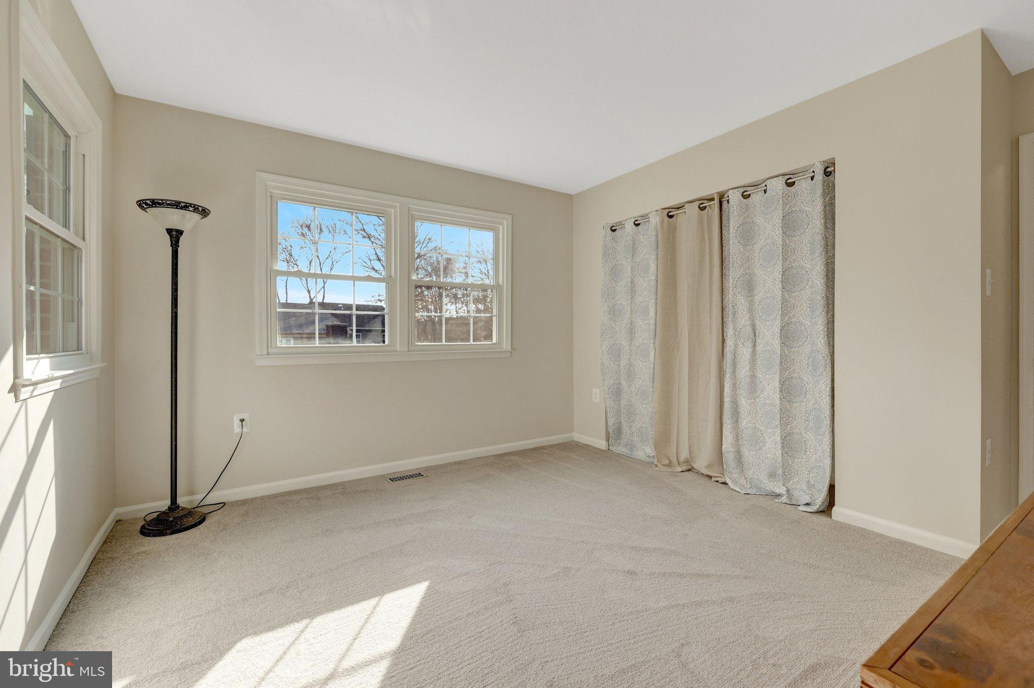 TOWNES OF MOOREFIELD - Residential