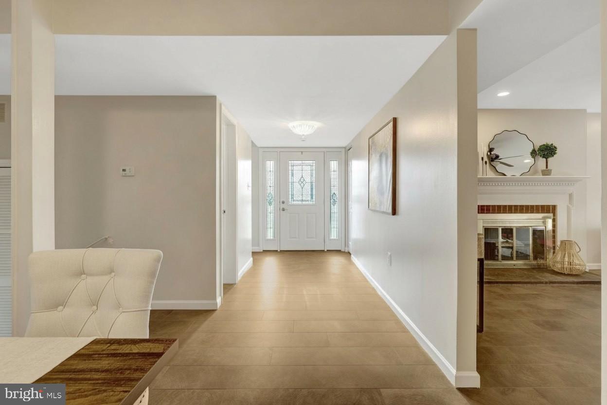 TOWNES OF MOOREFIELD - Residential