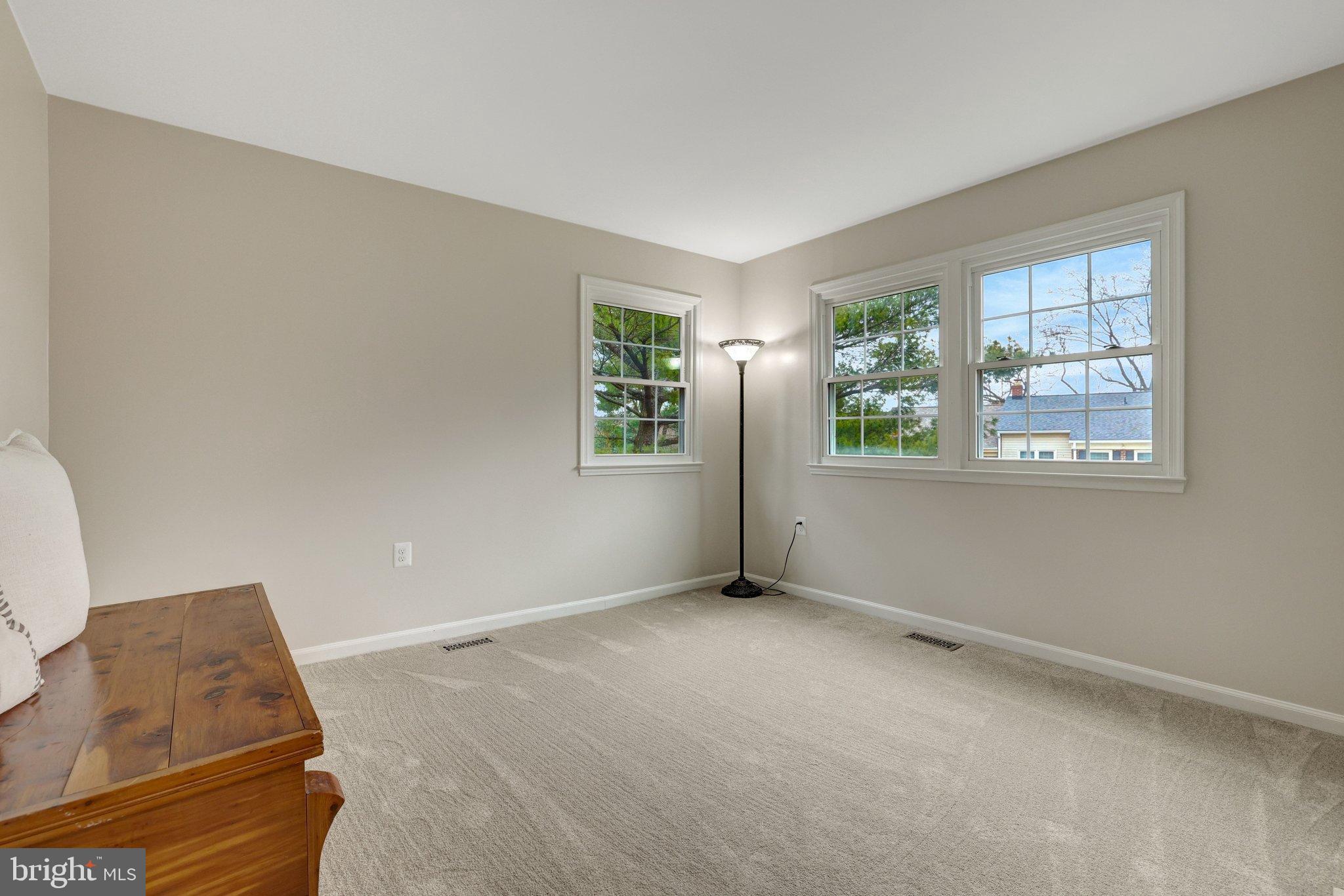 TOWNES OF MOOREFIELD - Residential