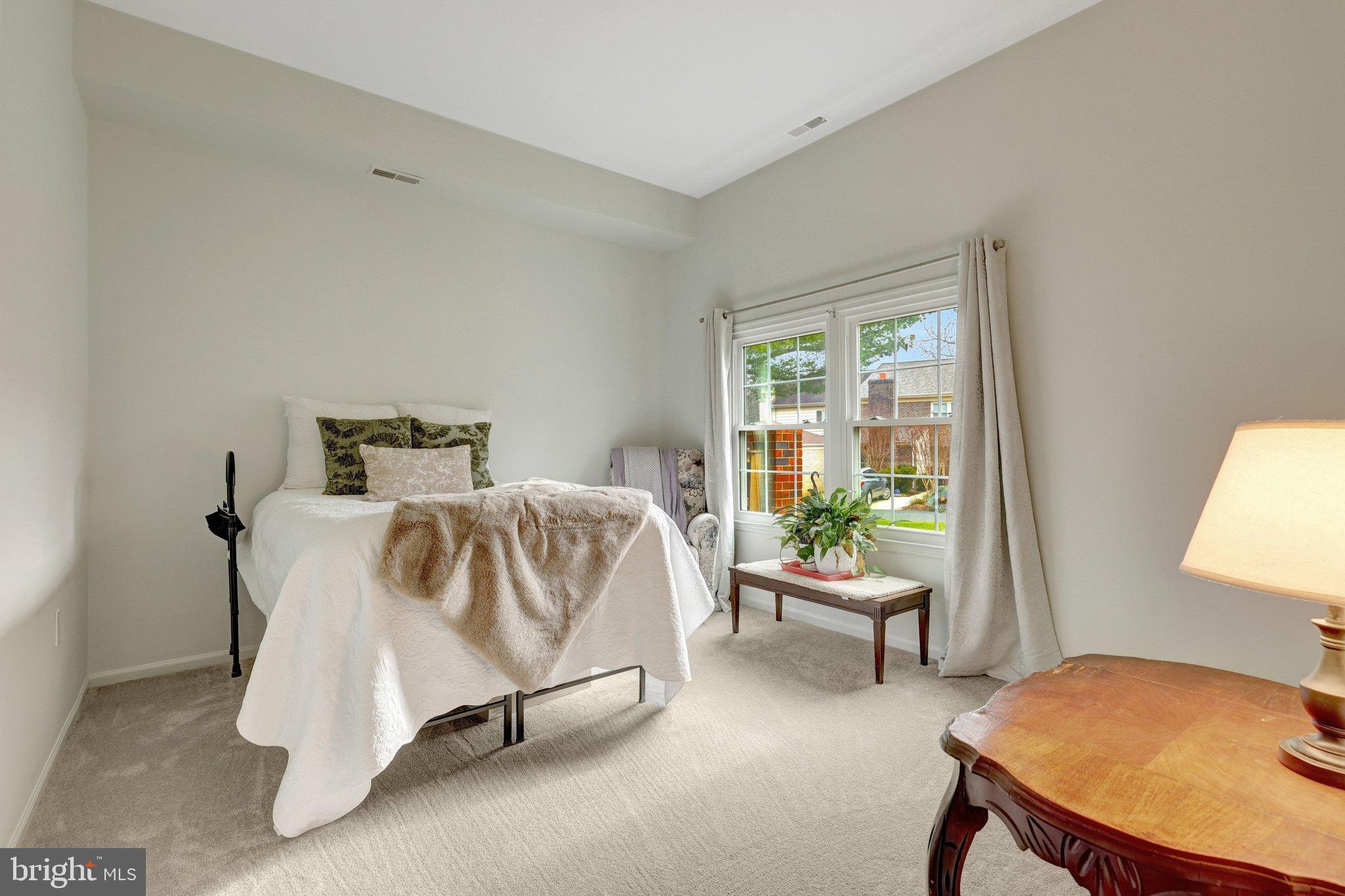 TOWNES OF MOOREFIELD - Residential