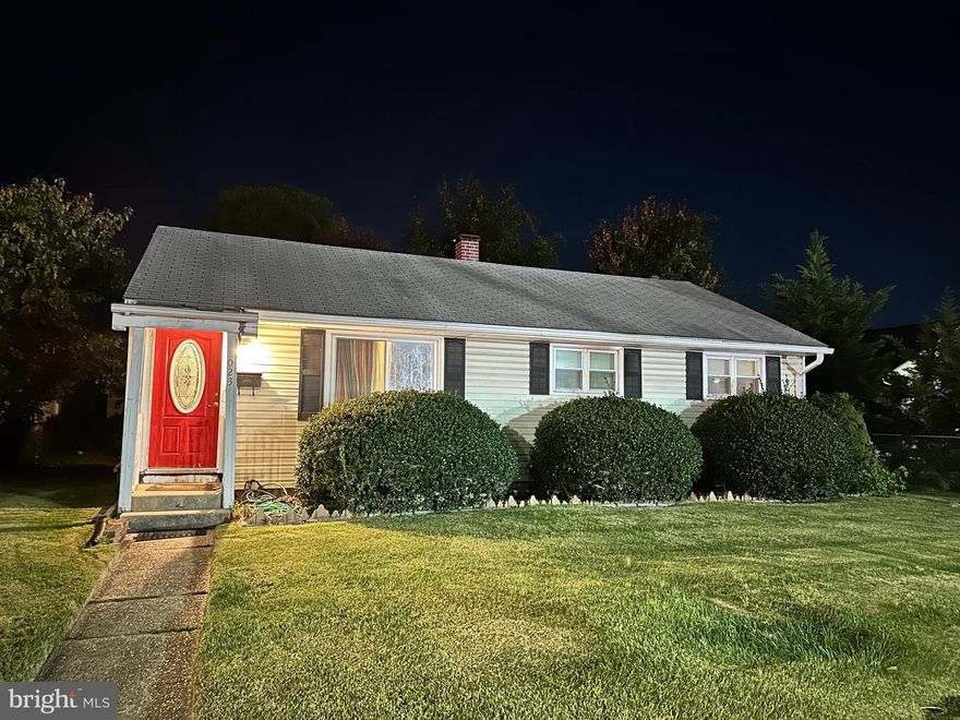 New house for the new year!  Location, location, location!  Located directly across the street from the Laurel town center.  Laurel's best location.  Hardwood floors, granite countertops, stainless steel appliances, and loads of custom tile work throughout both bathrooms.   New window for the kitchen has been ordered and will be installed soon.