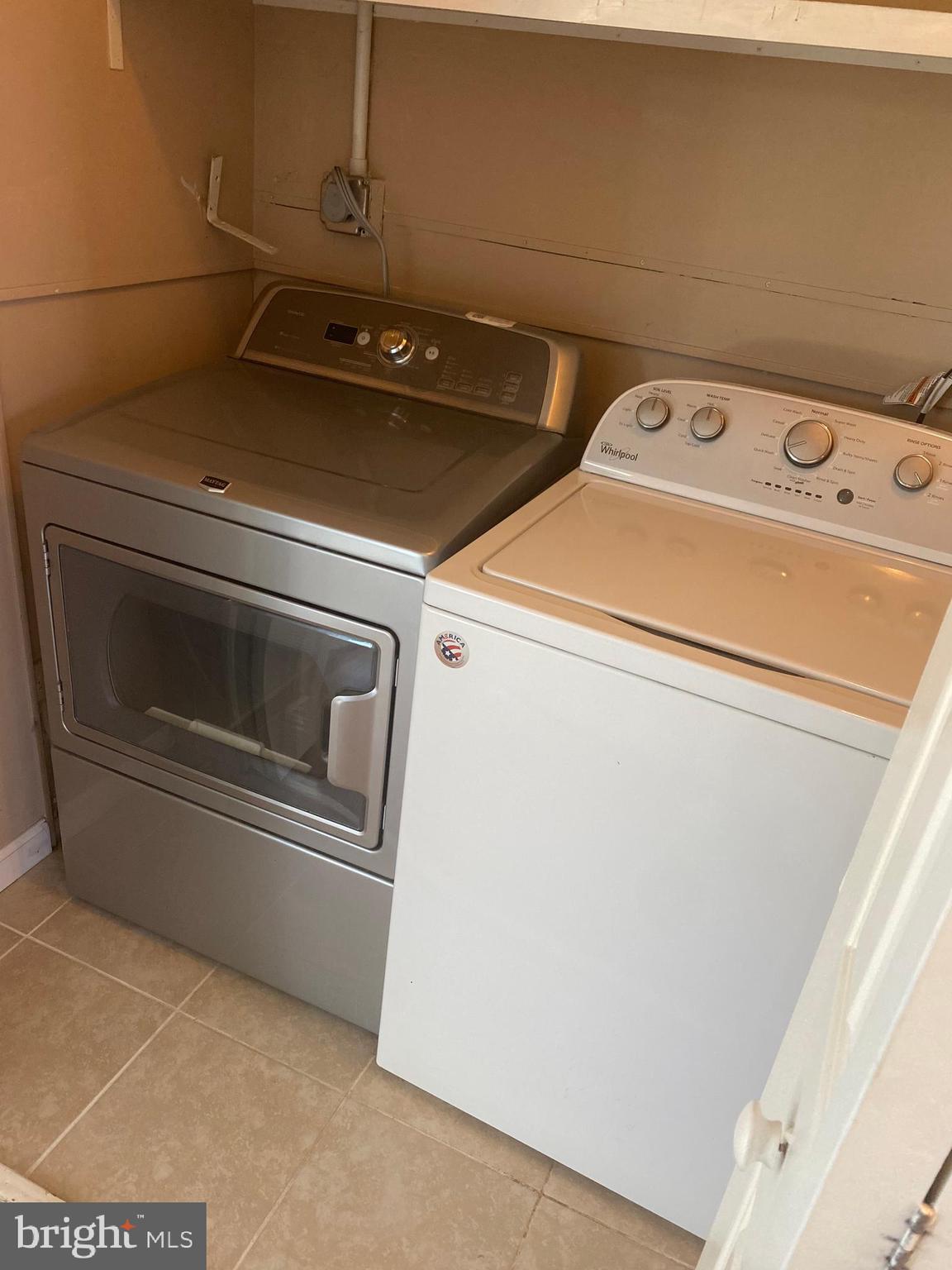 FAIRLAWN - Residential Lease