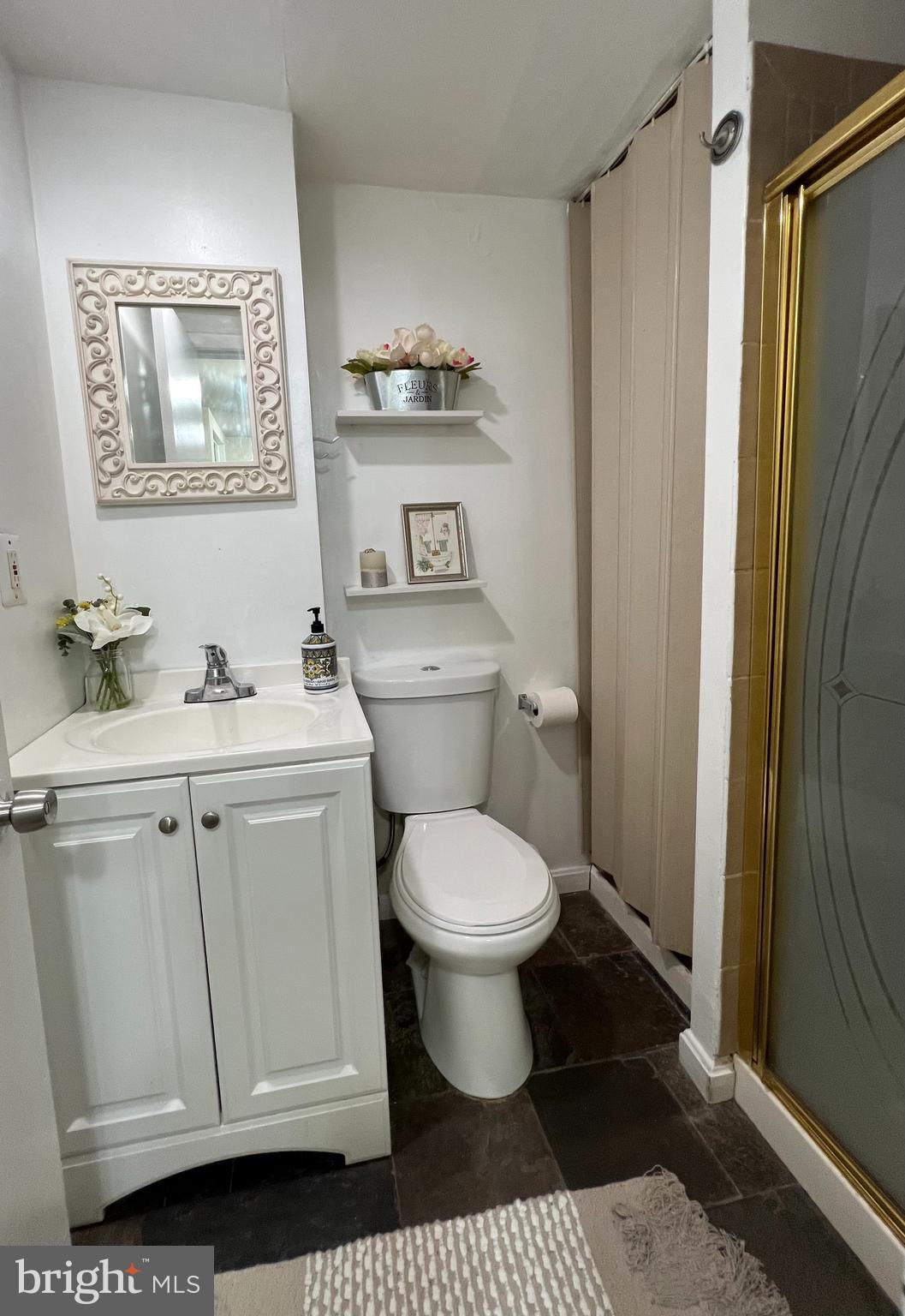 HERMITAGE WOODS - Residential