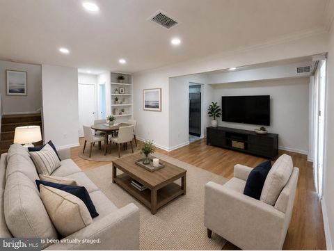 Condo For Sale - 3859 Havenwood Place #69C<br/> ALEXANDRIA, VA 22309