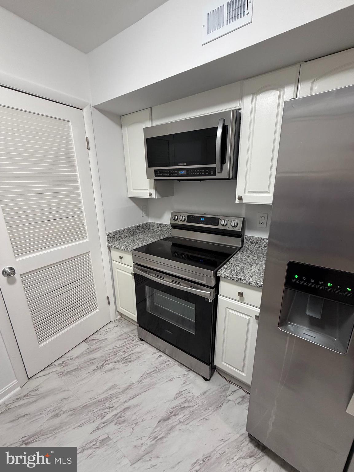3859 HAVENWOOD PLACE 69C
