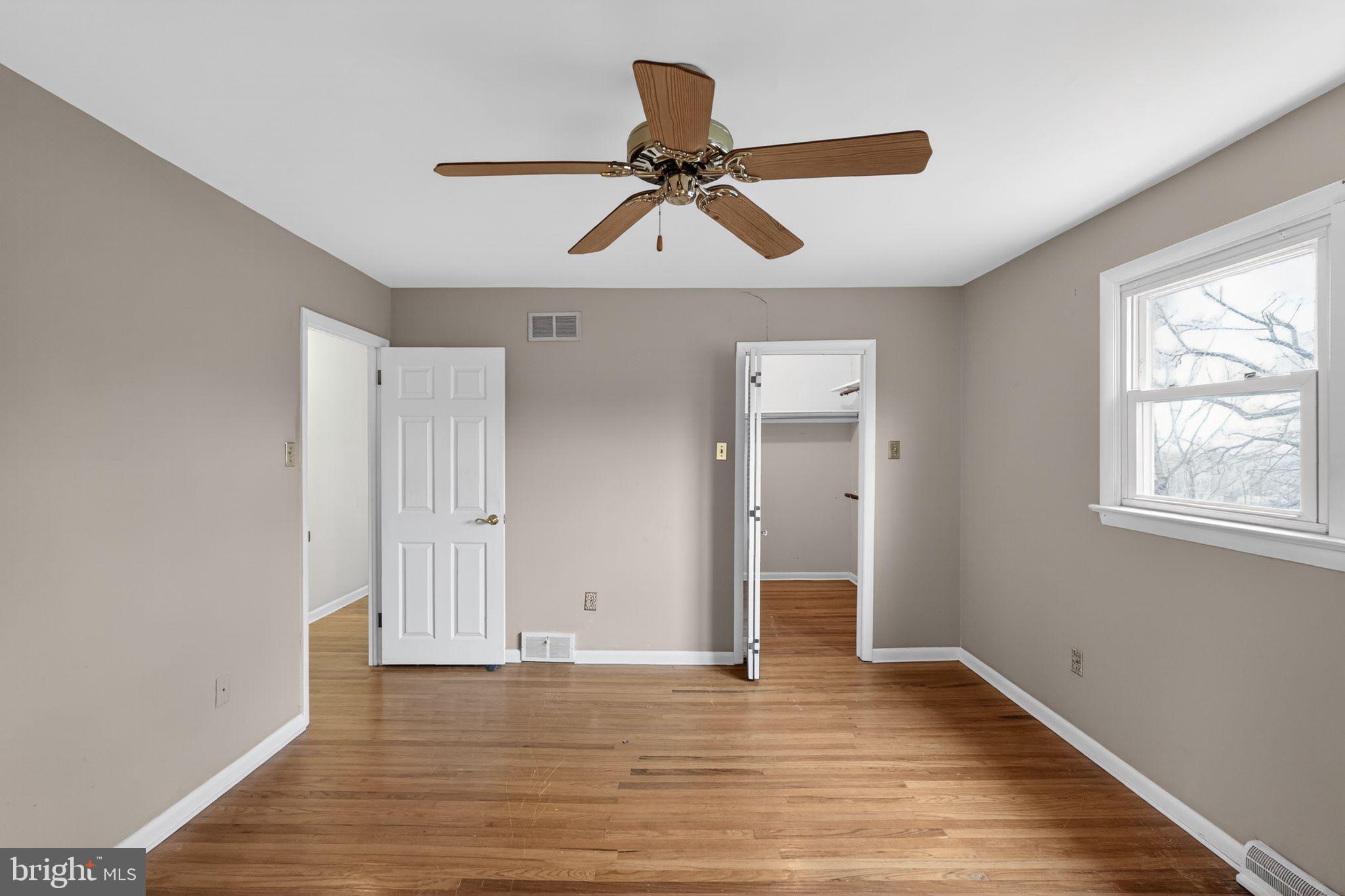 ROXBOROUGH - Residential