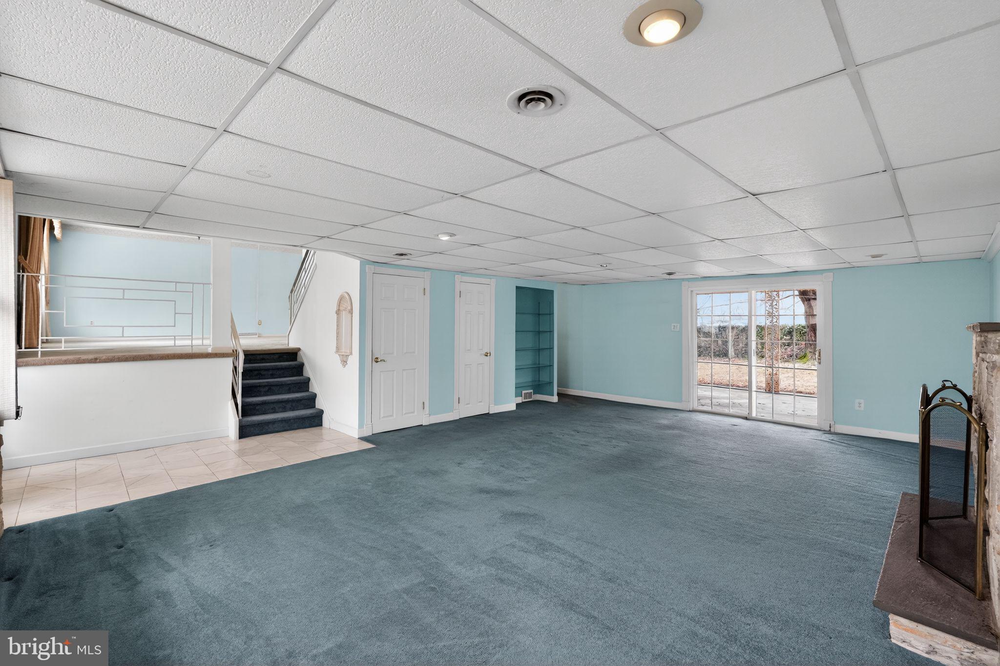 ROXBOROUGH - Residential