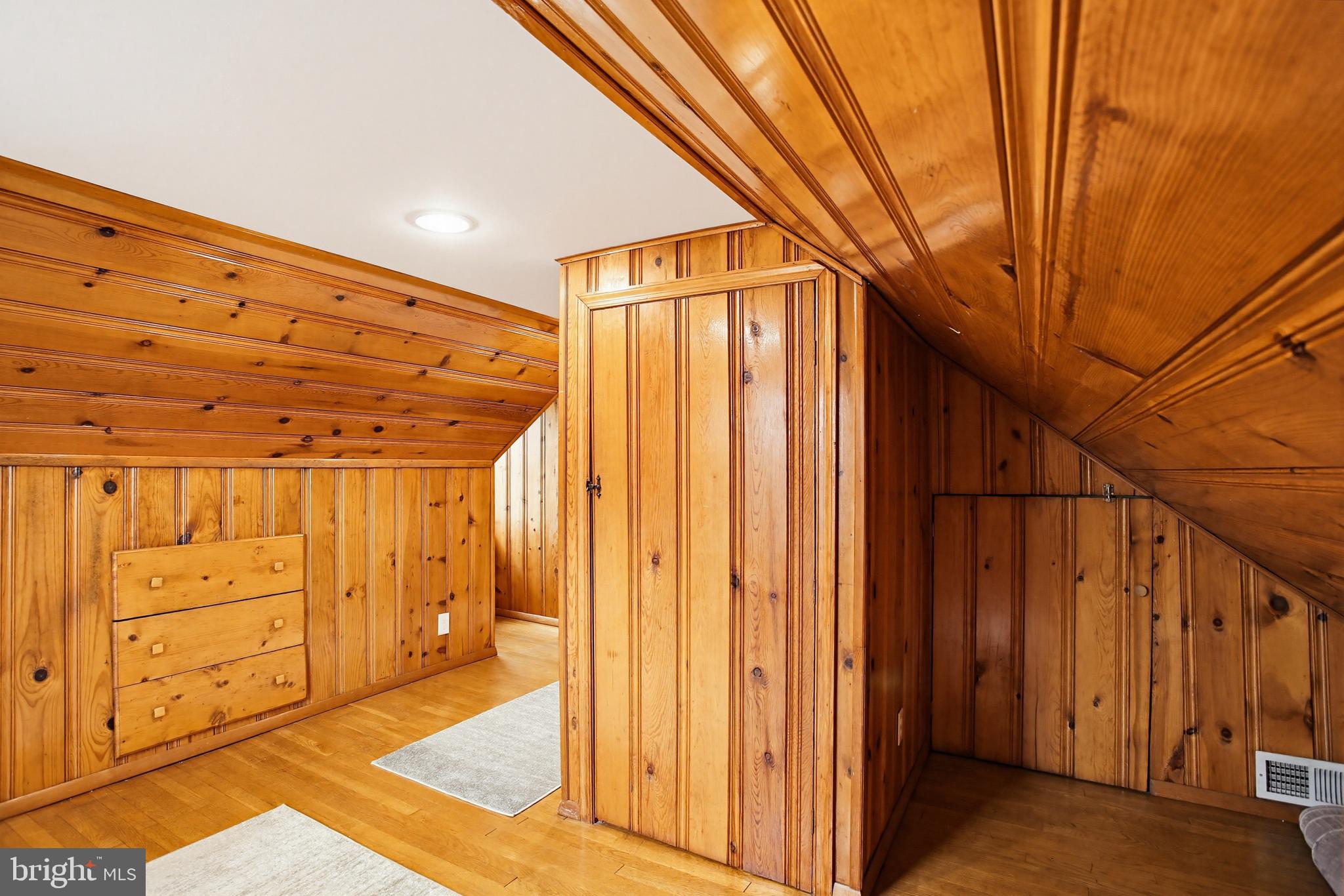 MURRAY POINT - Residential