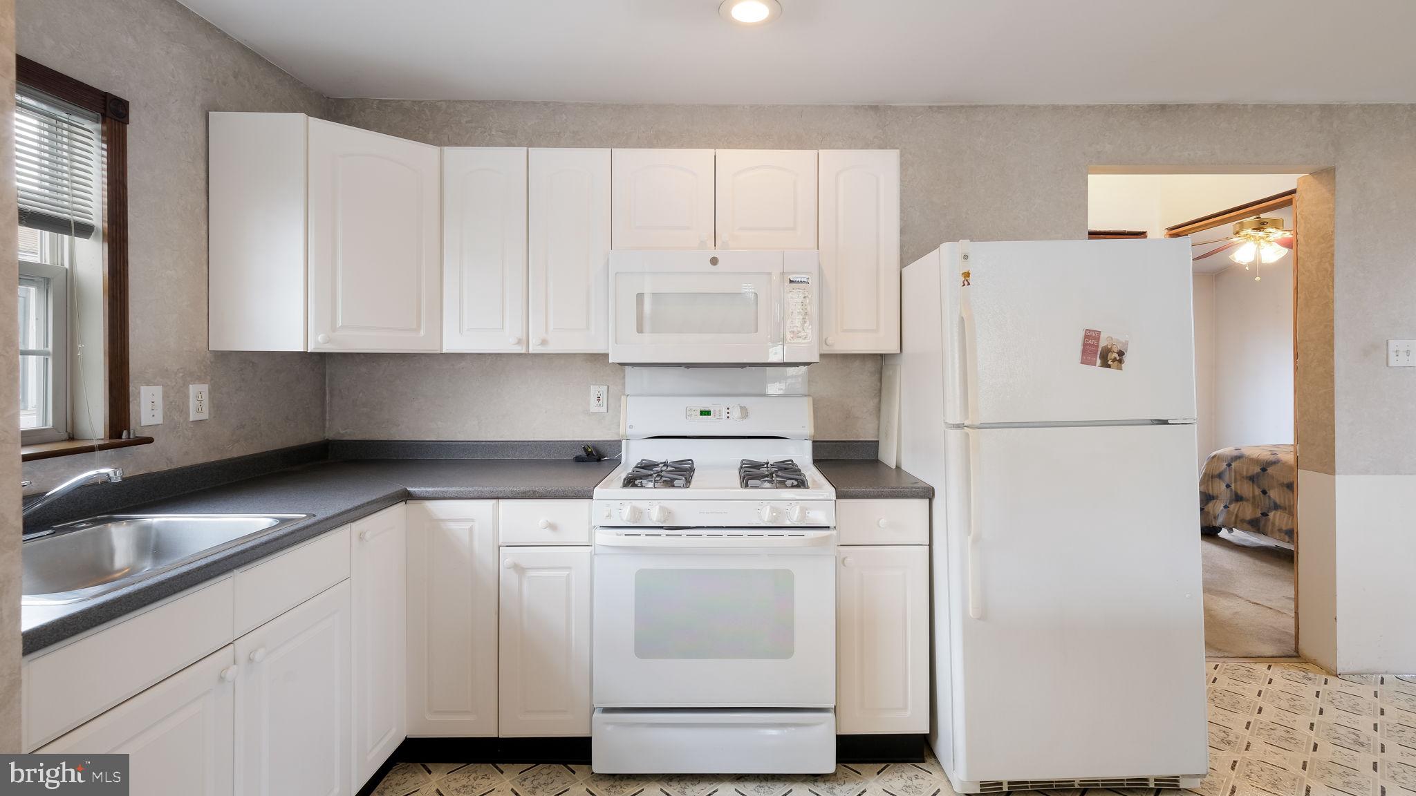 CROYDON ACRES - Residential