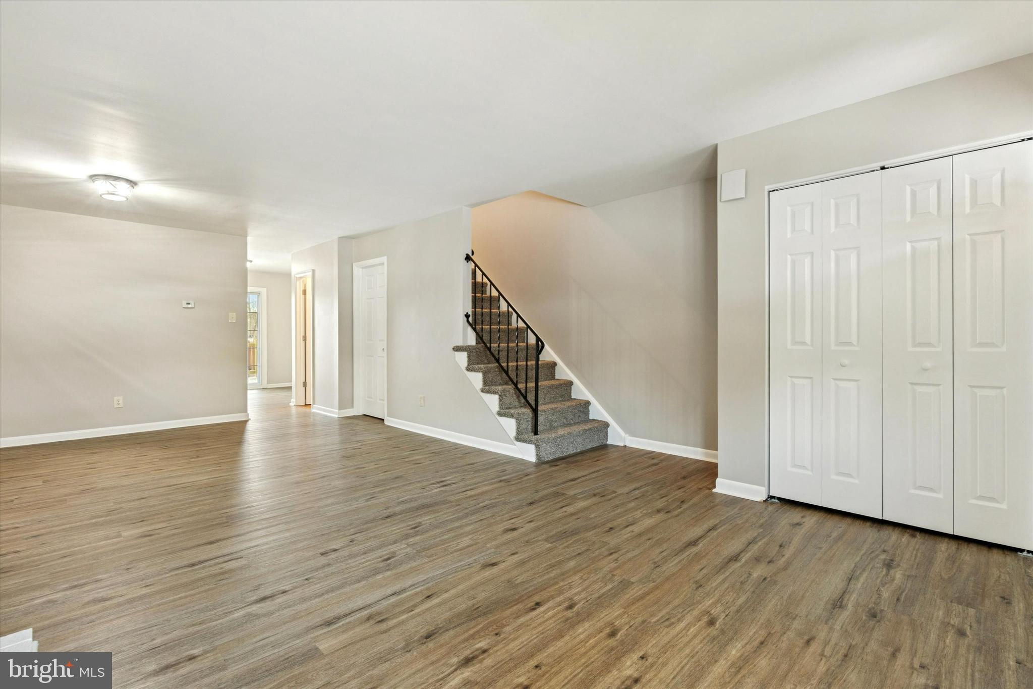 2403 WALNUT RIDGE ESTS