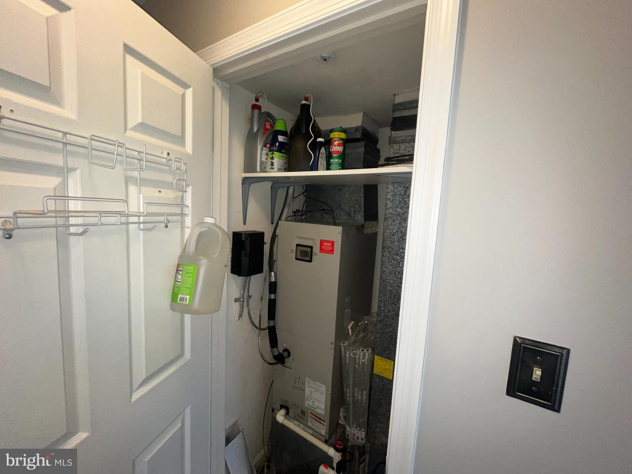 SOUTHGATE - Residential Lease