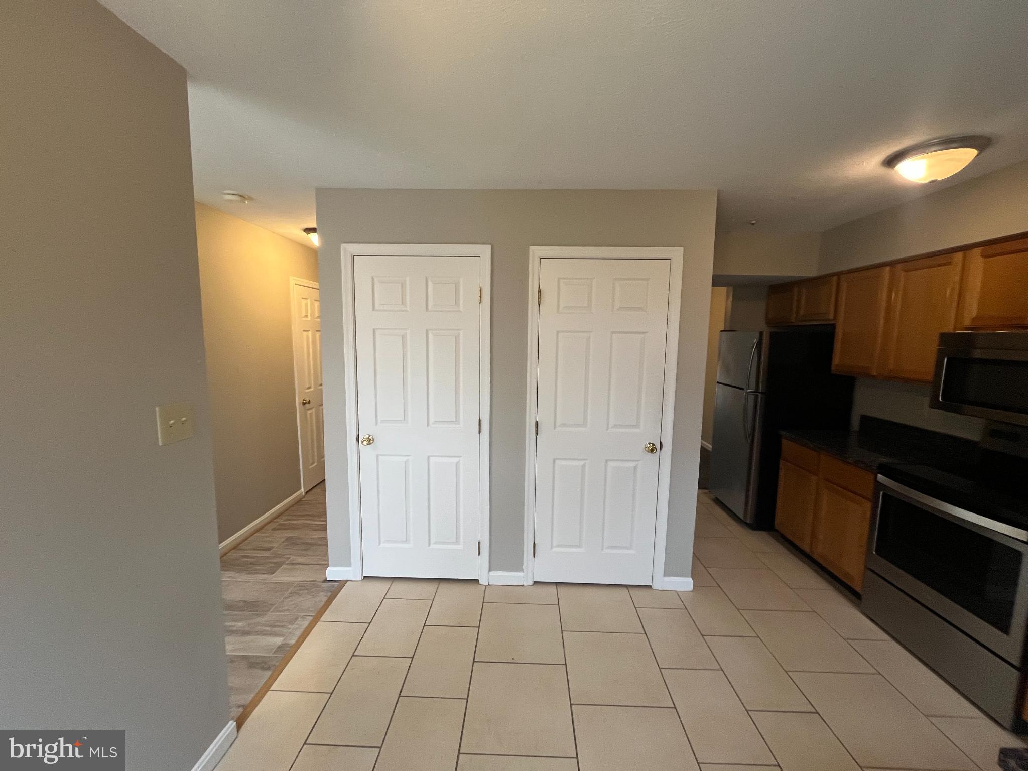 SOUTHGATE - Residential Lease