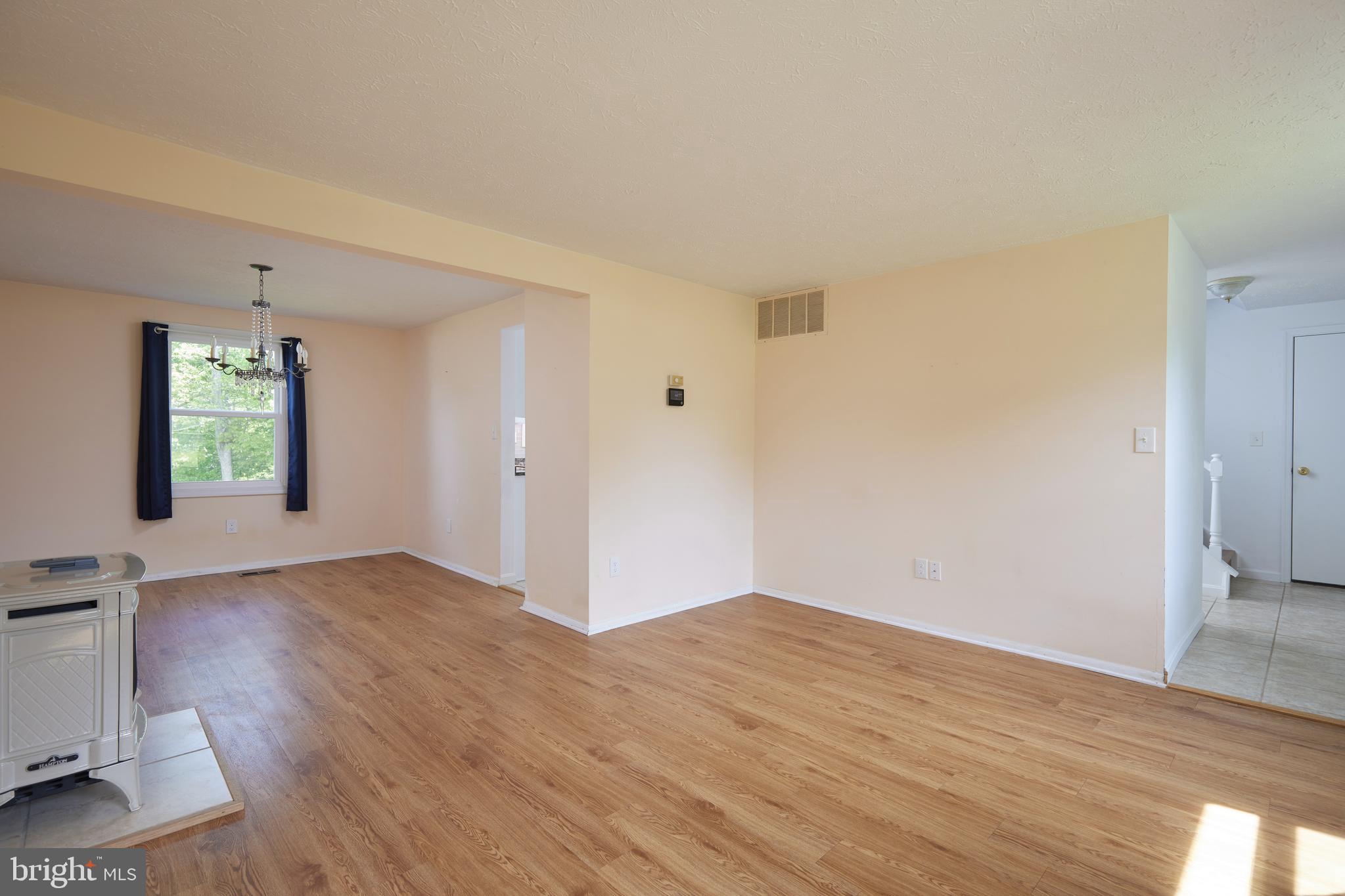 16608 SIOUX LANE