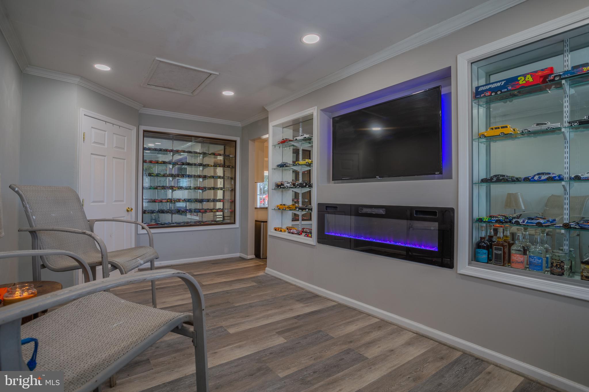 SUMMER HILL - Residential