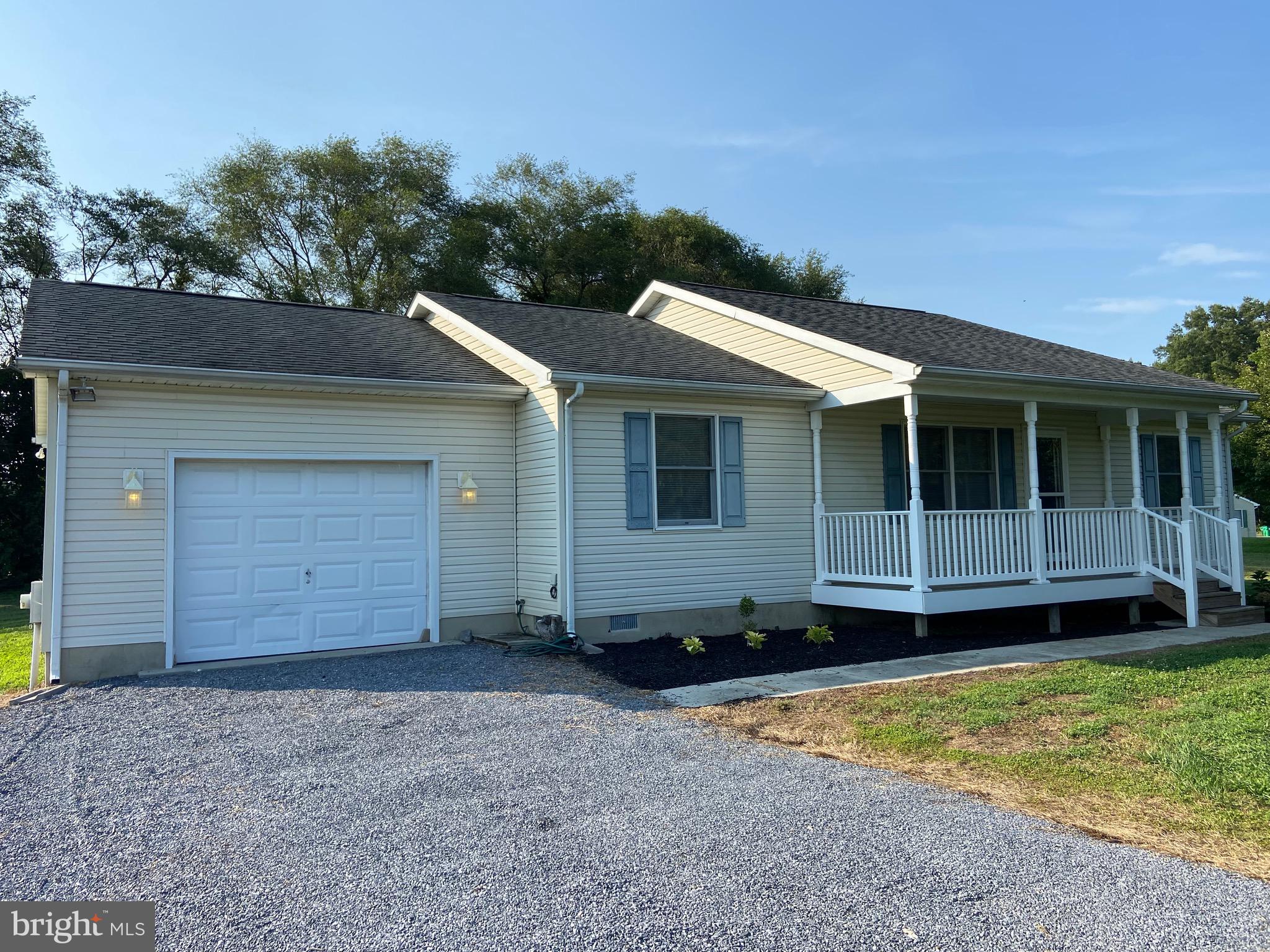 CENTREVILLE - Residential