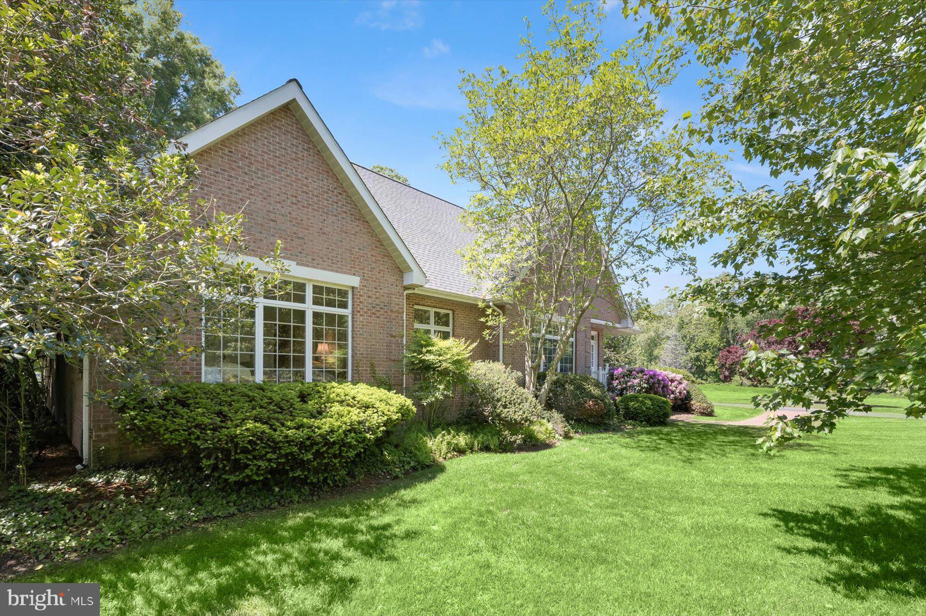 ASHBY - Residential