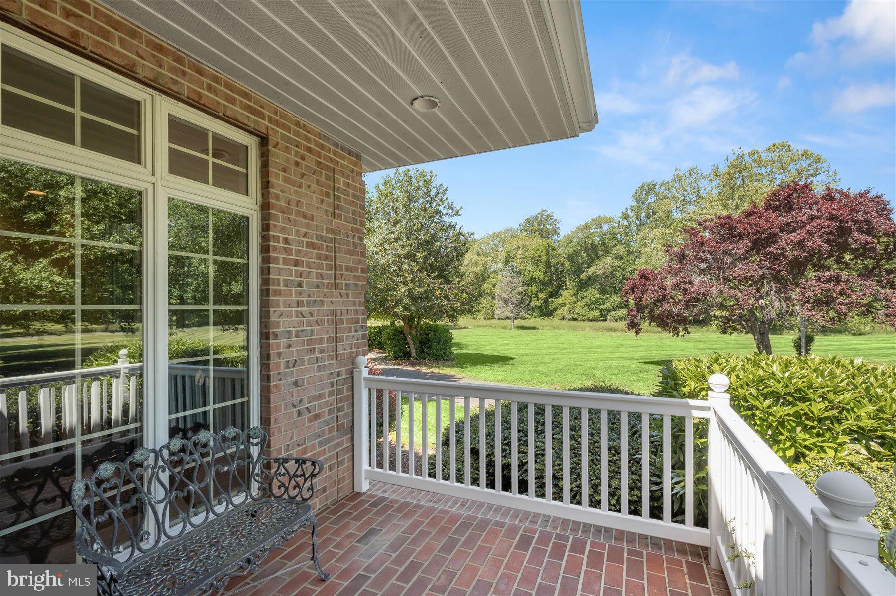 ASHBY - Residential