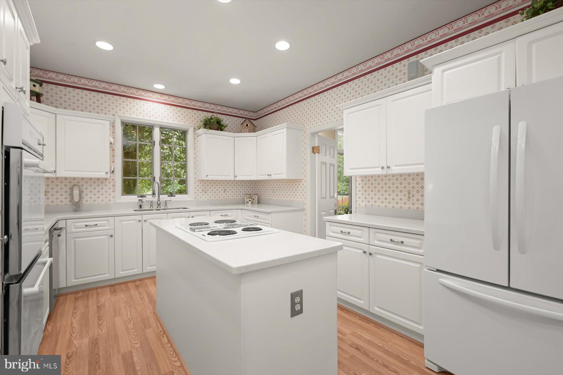 ASHBY - Residential