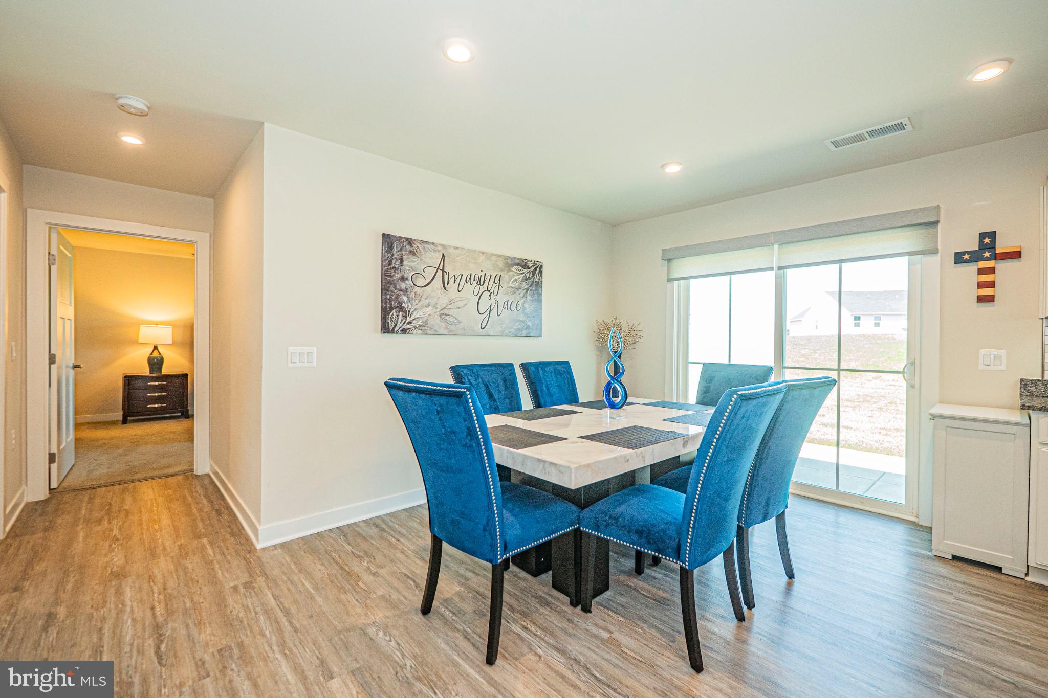 CARDINAL POINTE - Residential