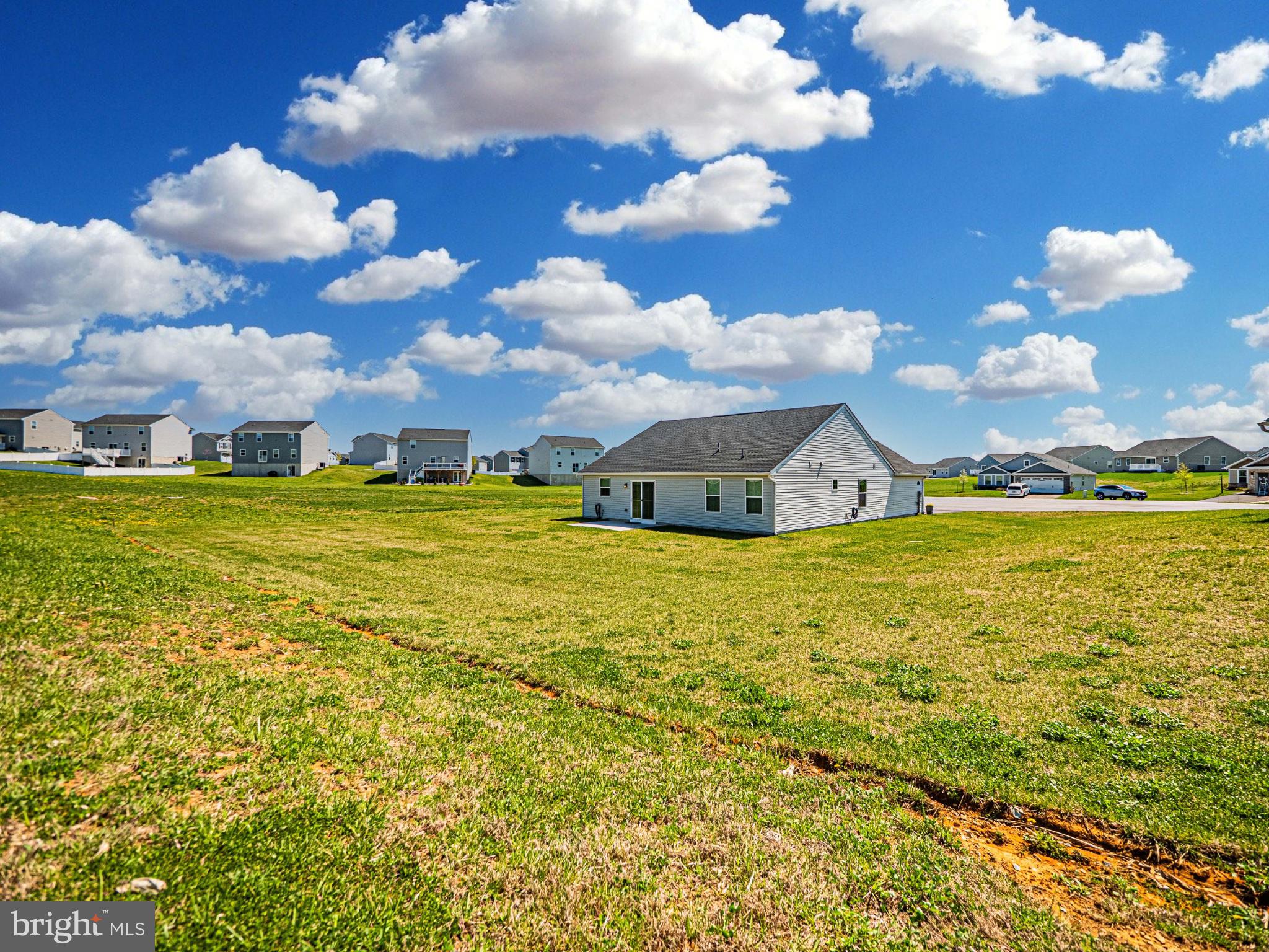 CARDINAL POINTE - Residential