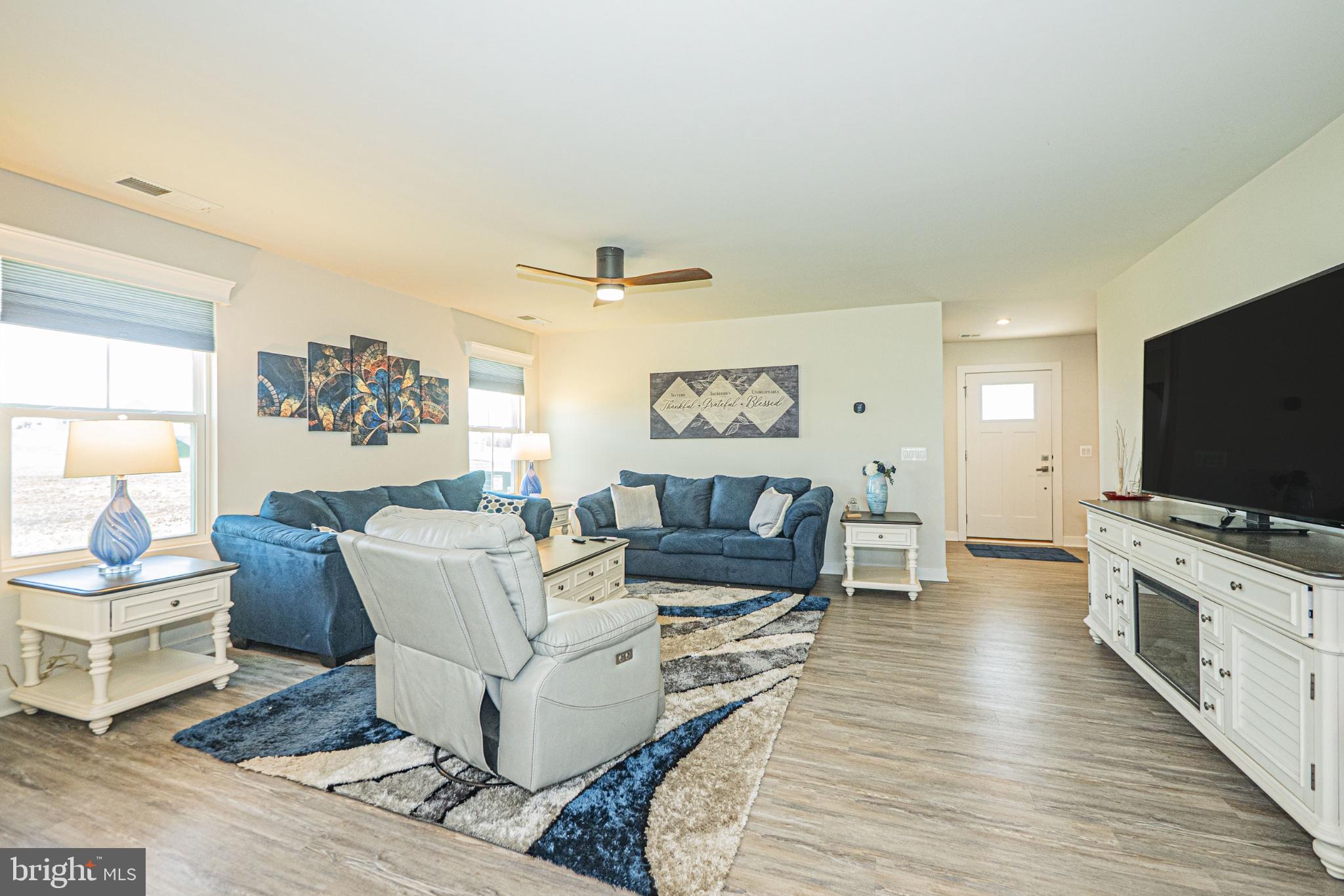 CARDINAL POINTE - Residential