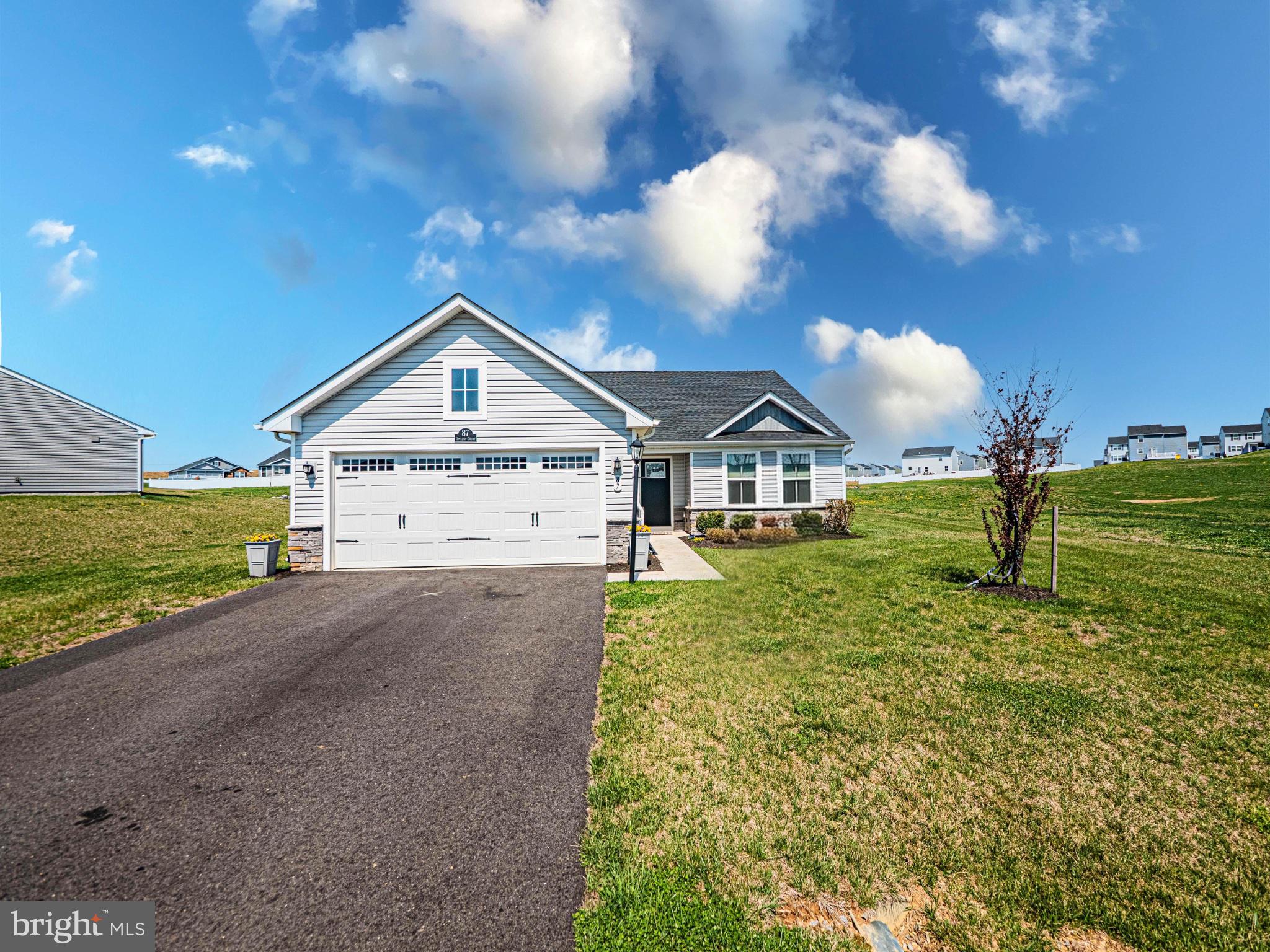 CARDINAL POINTE - Residential