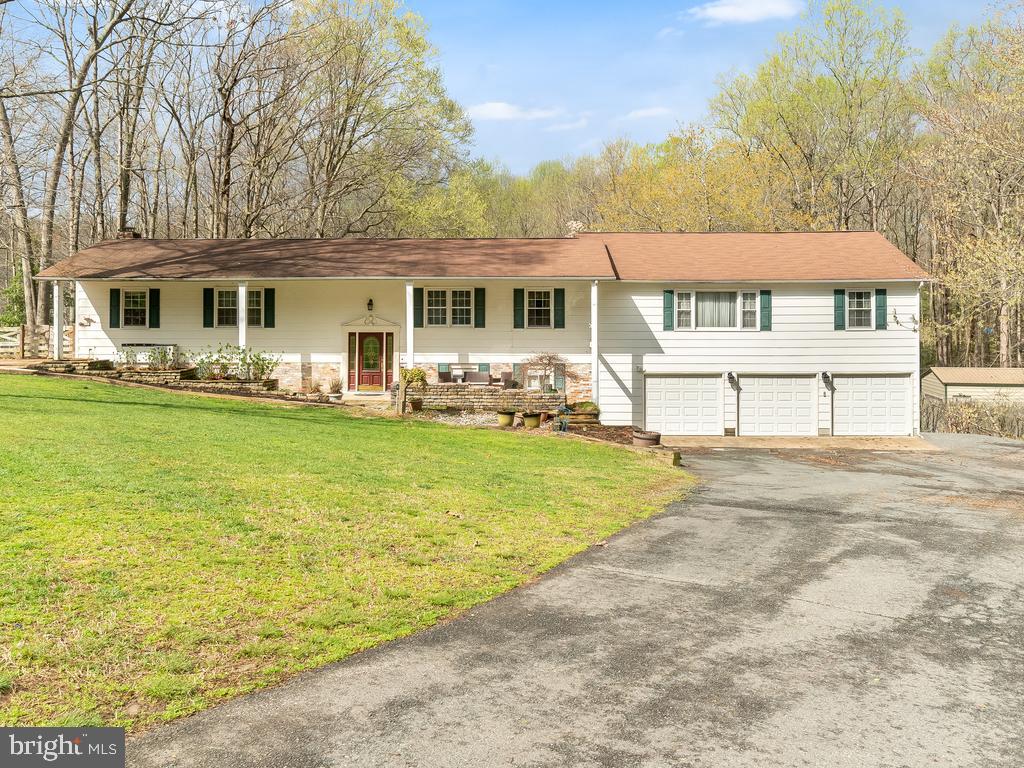 AQUIA BAY ESTATES - Residential