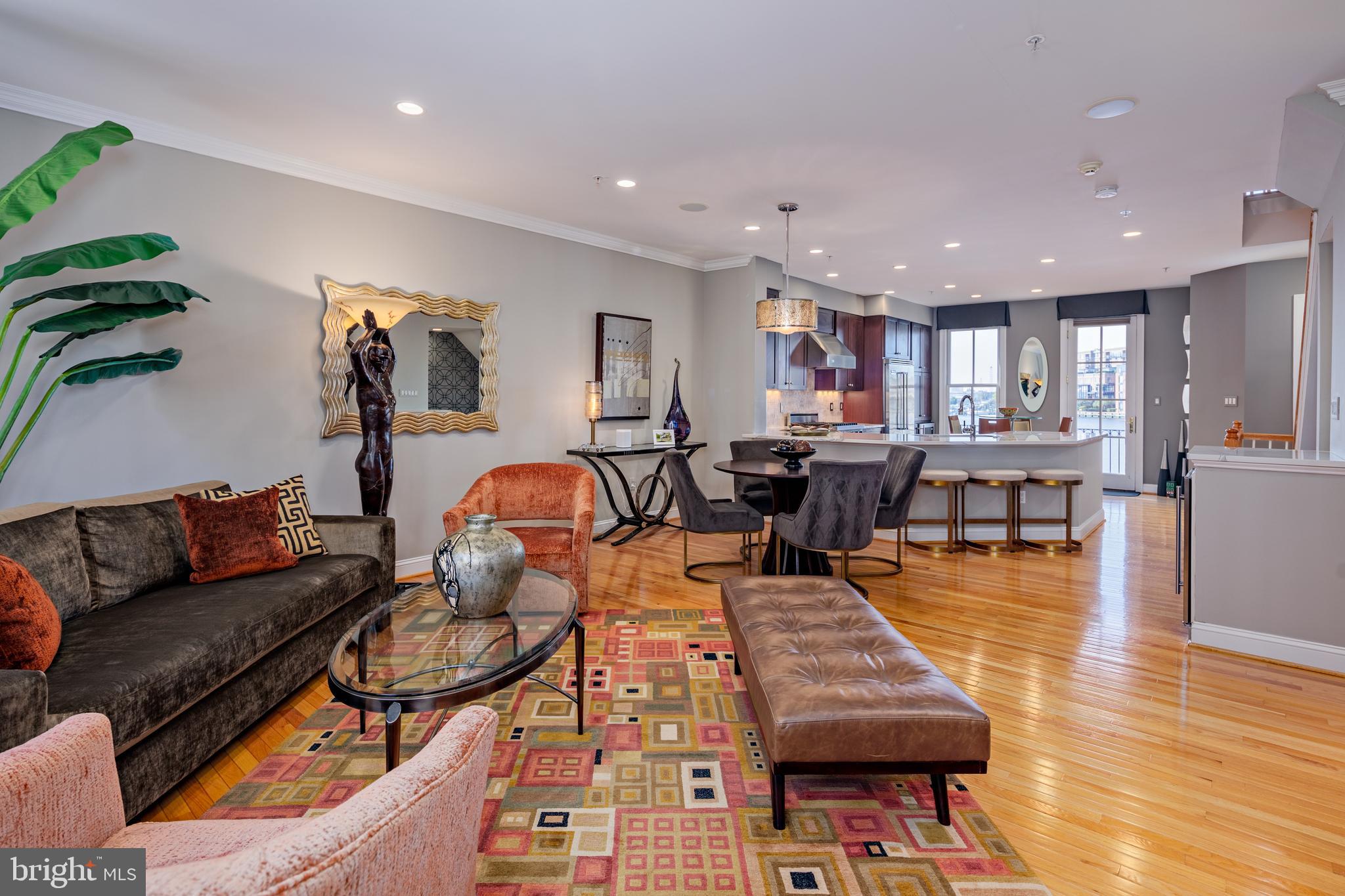 NORTH SHORE - Residential
